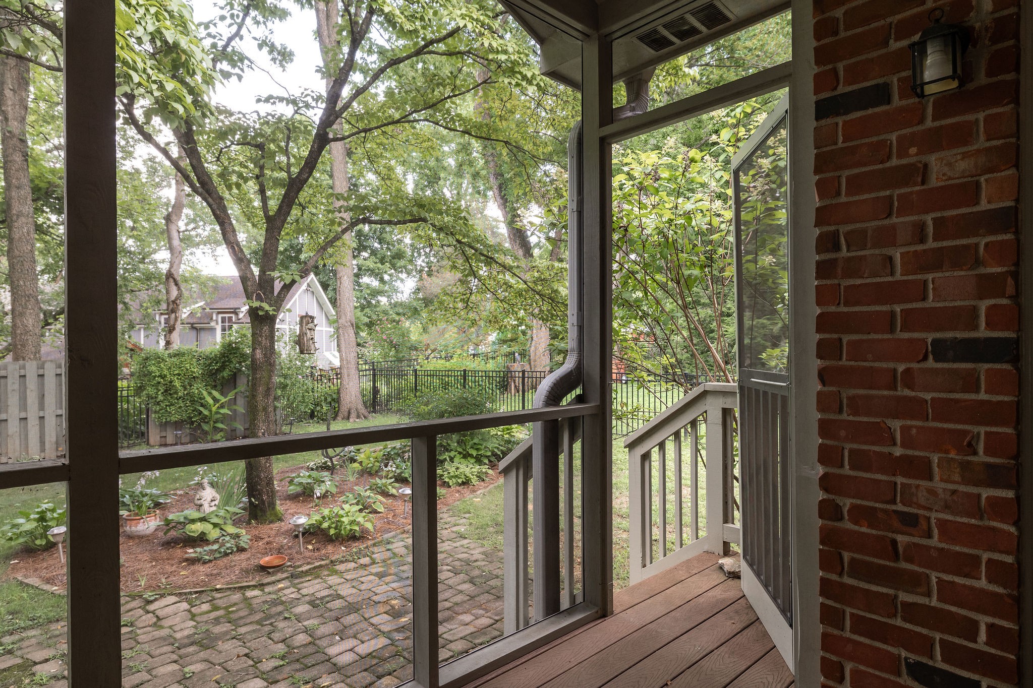 104 Braxton Hill Ct