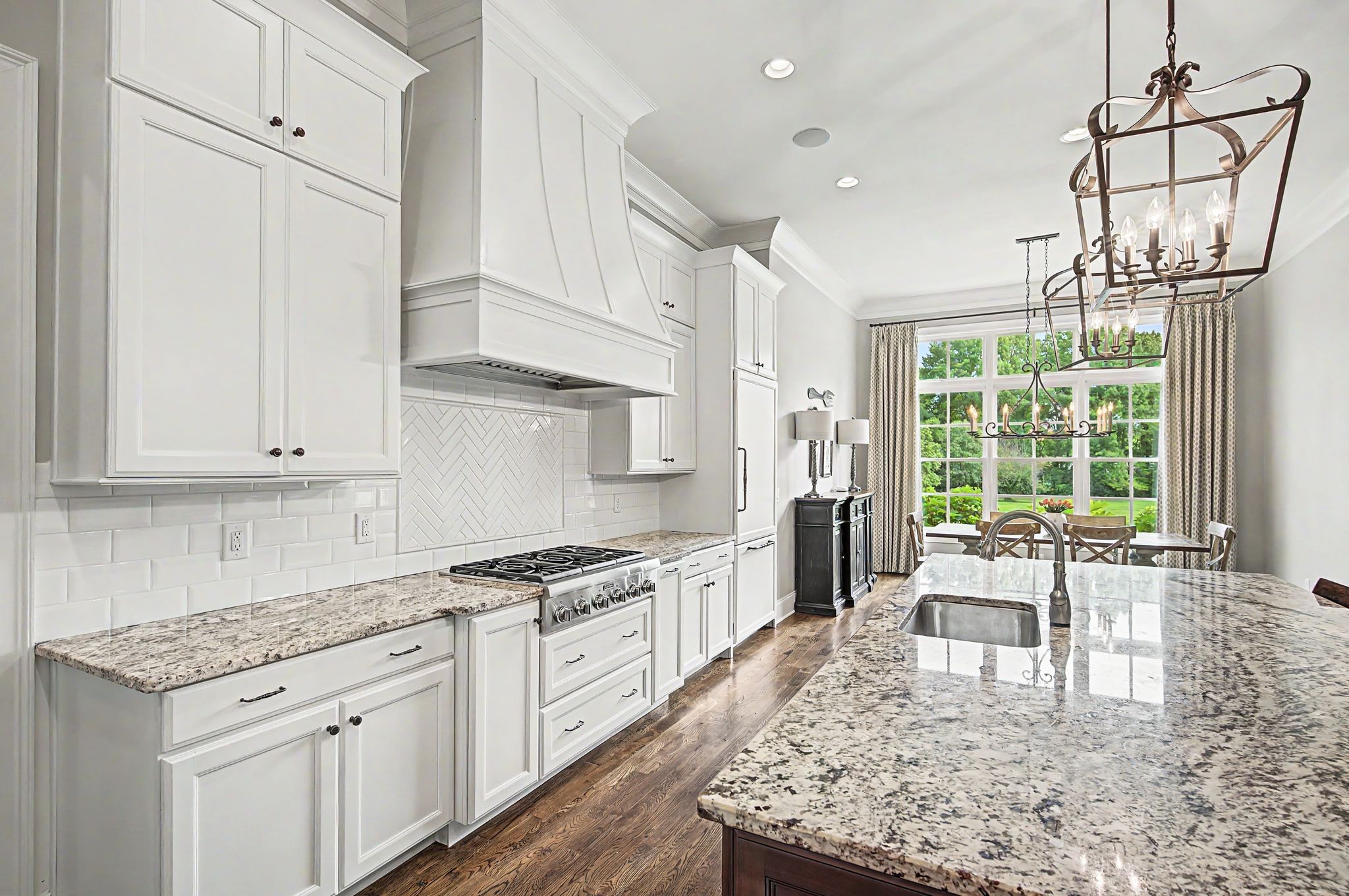401 Belle Glen Ln