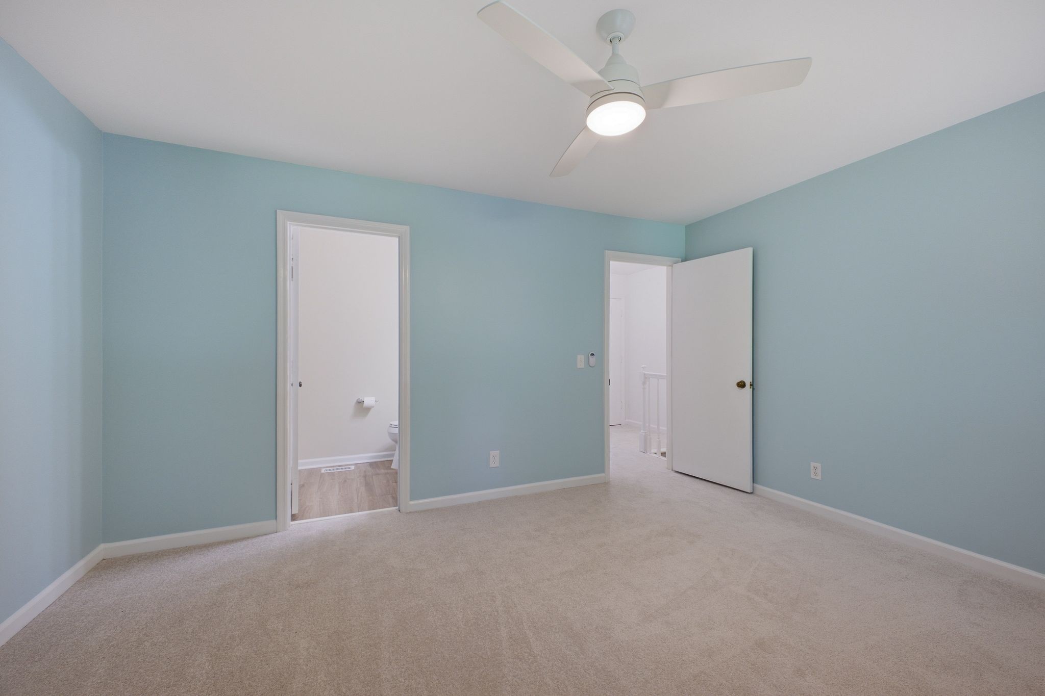 5520 Thalman Dr
