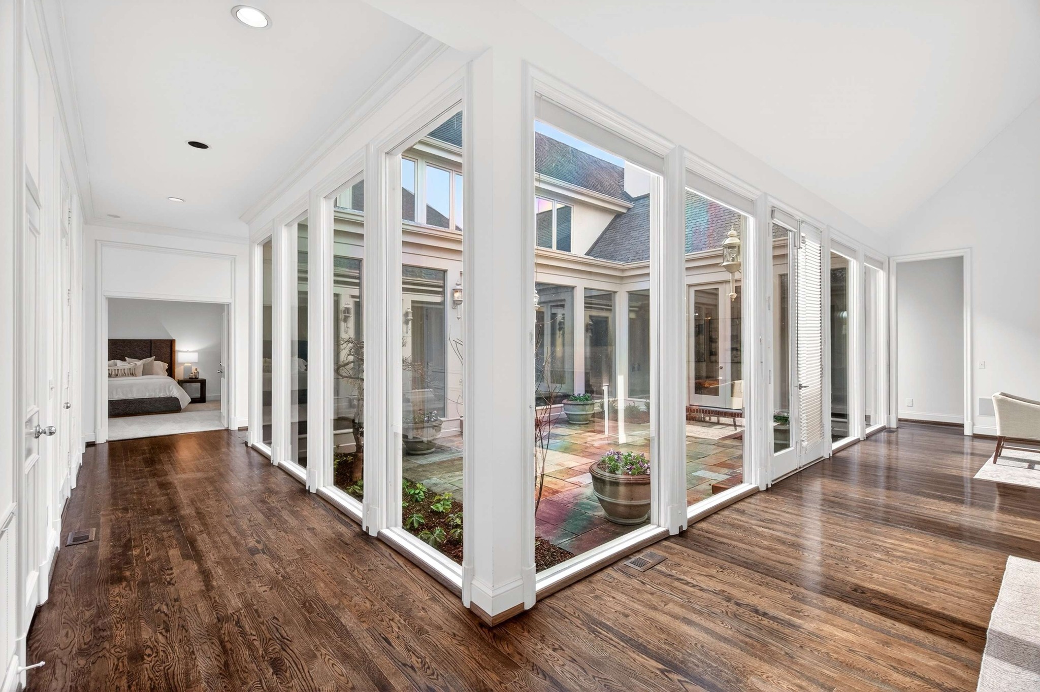101 Abbottsford