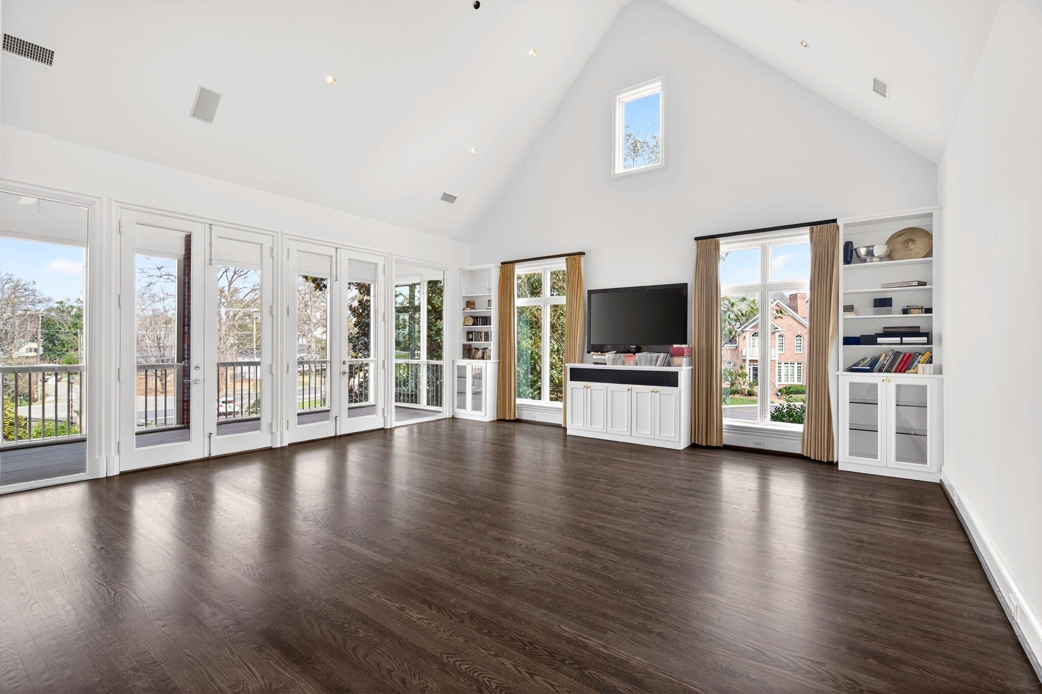 101 Abbottsford