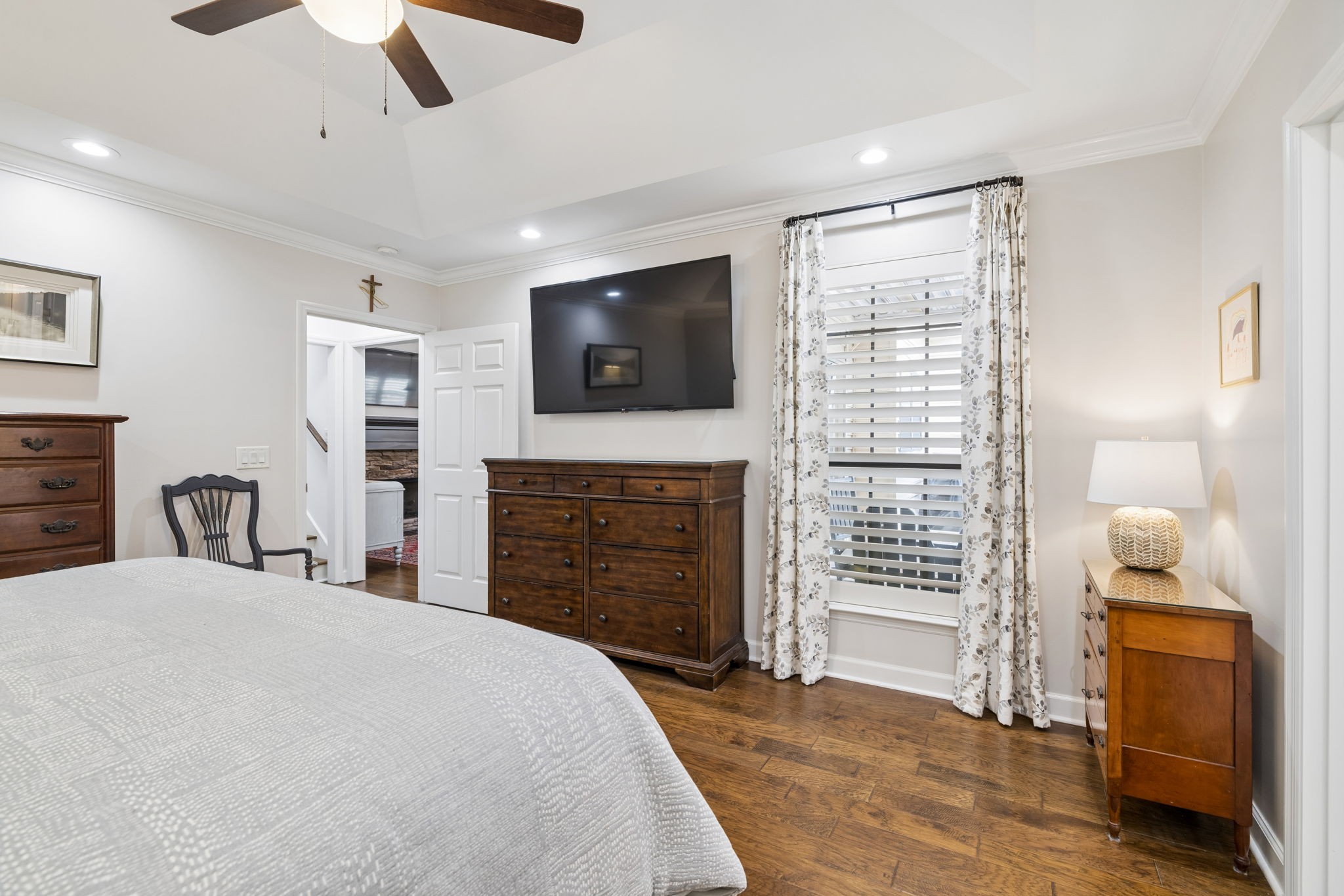 8091 Sunrise Cir