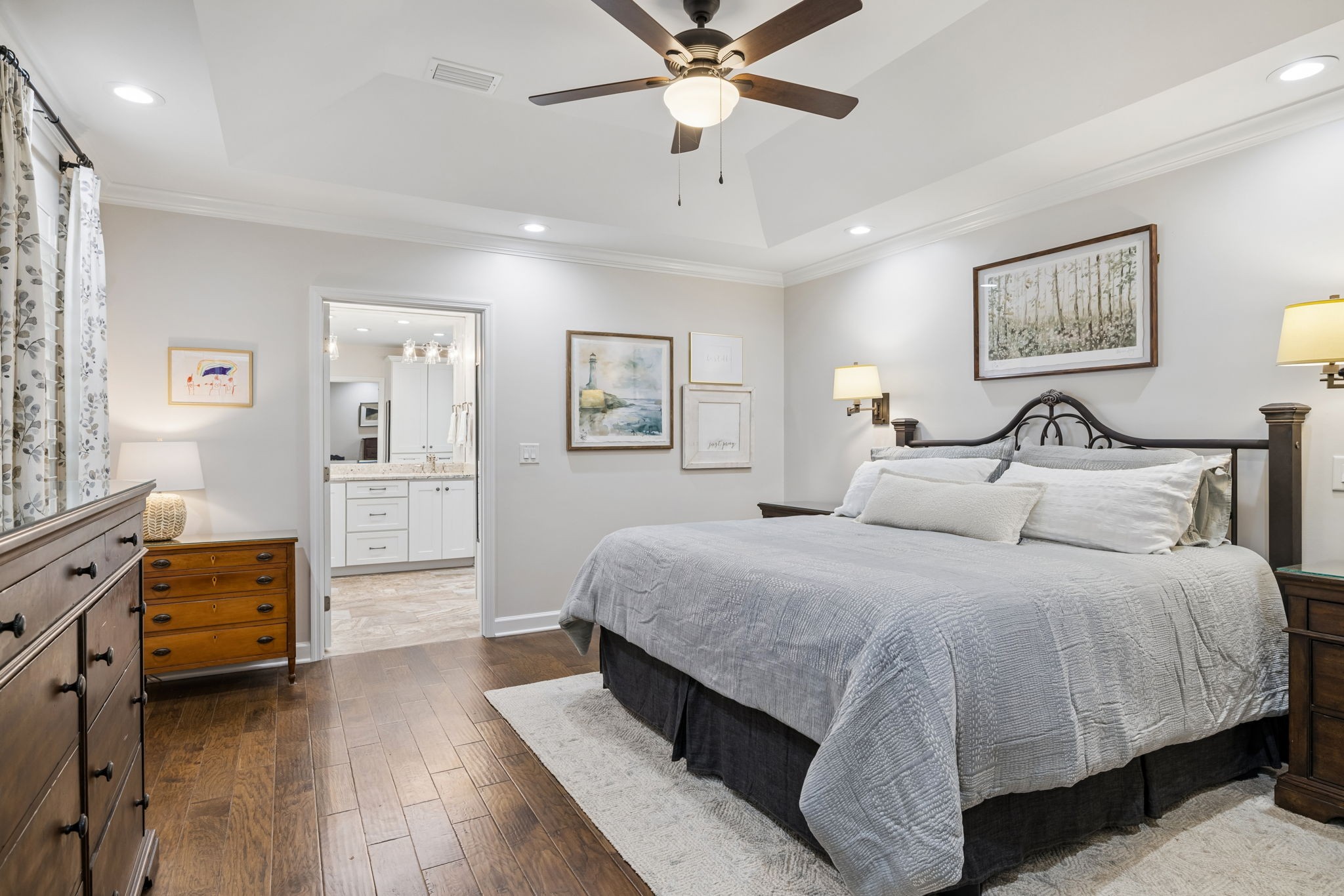 8091 Sunrise Cir
