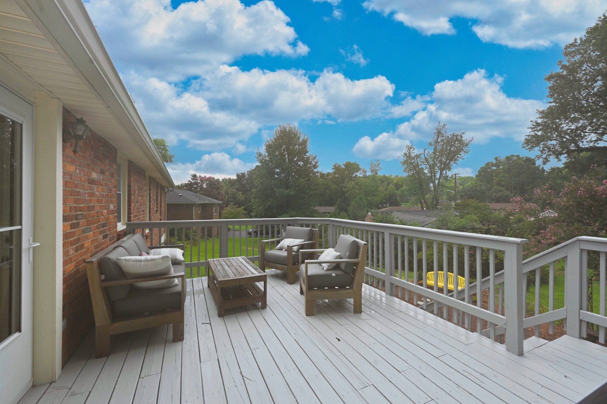 4807 Arden Dr