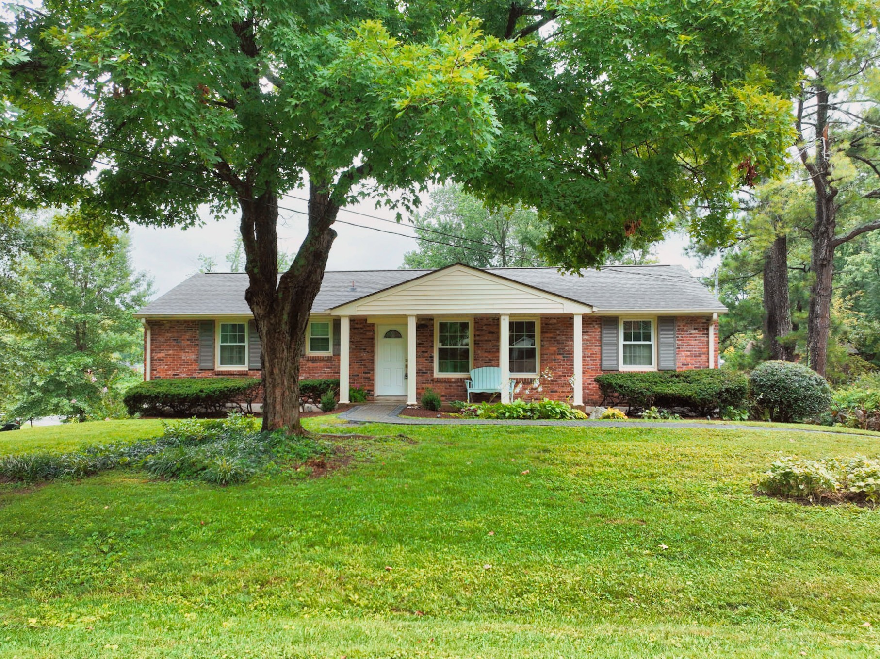 4807 Arden Dr