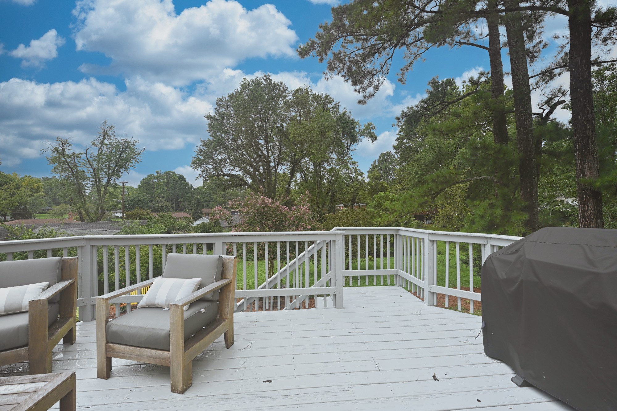 4807 Arden Dr