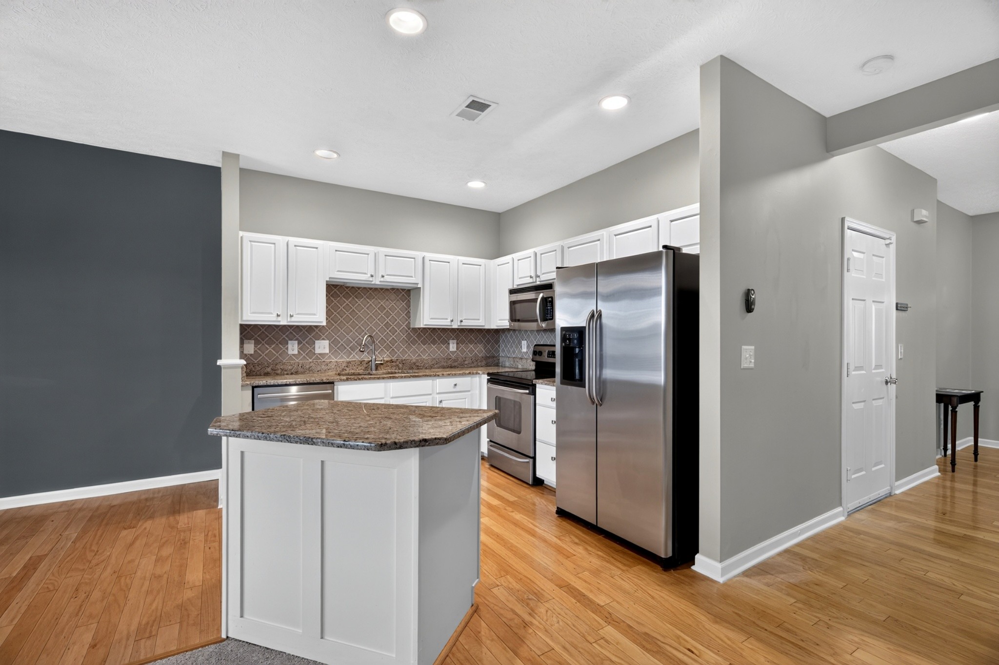 7277 Charlotte Pike Unit: 214