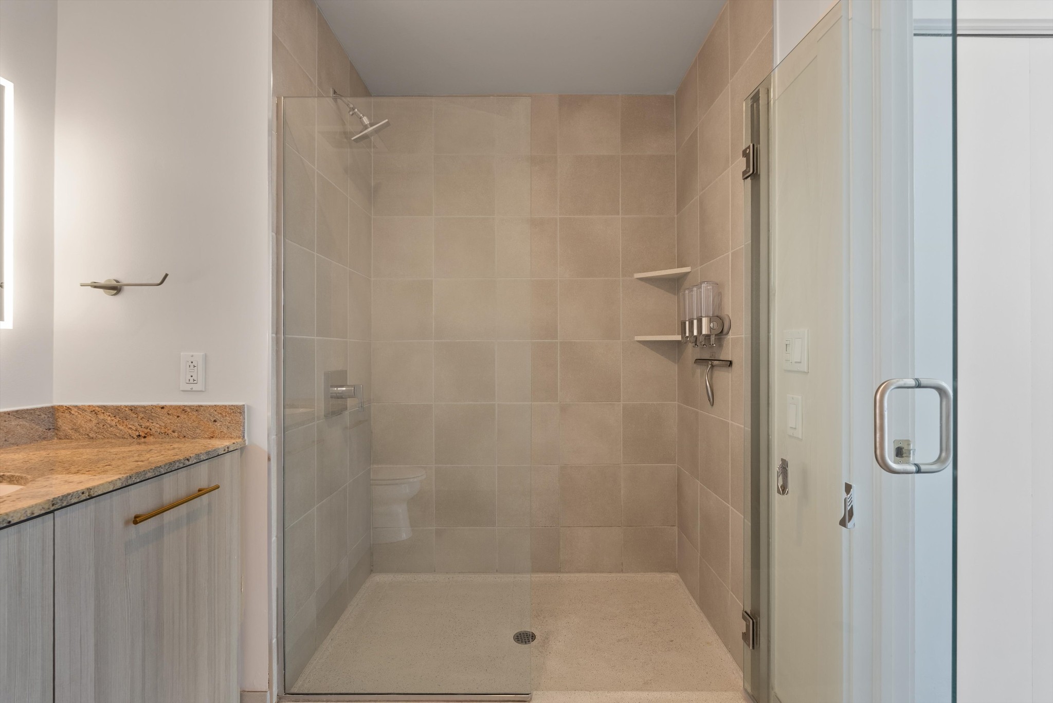 515 Church St Unit: 3311