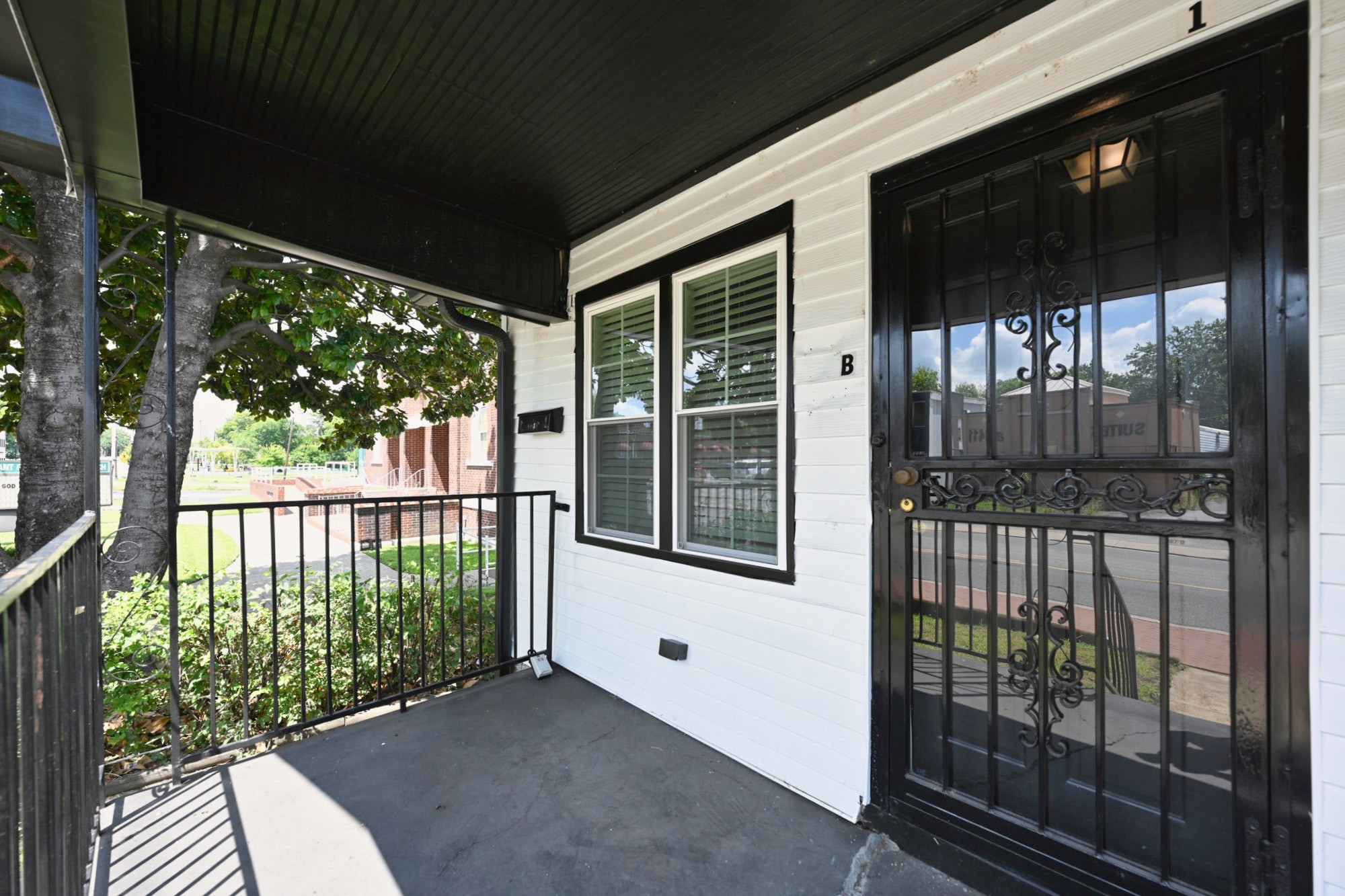 1406 Jefferson St Unit: B