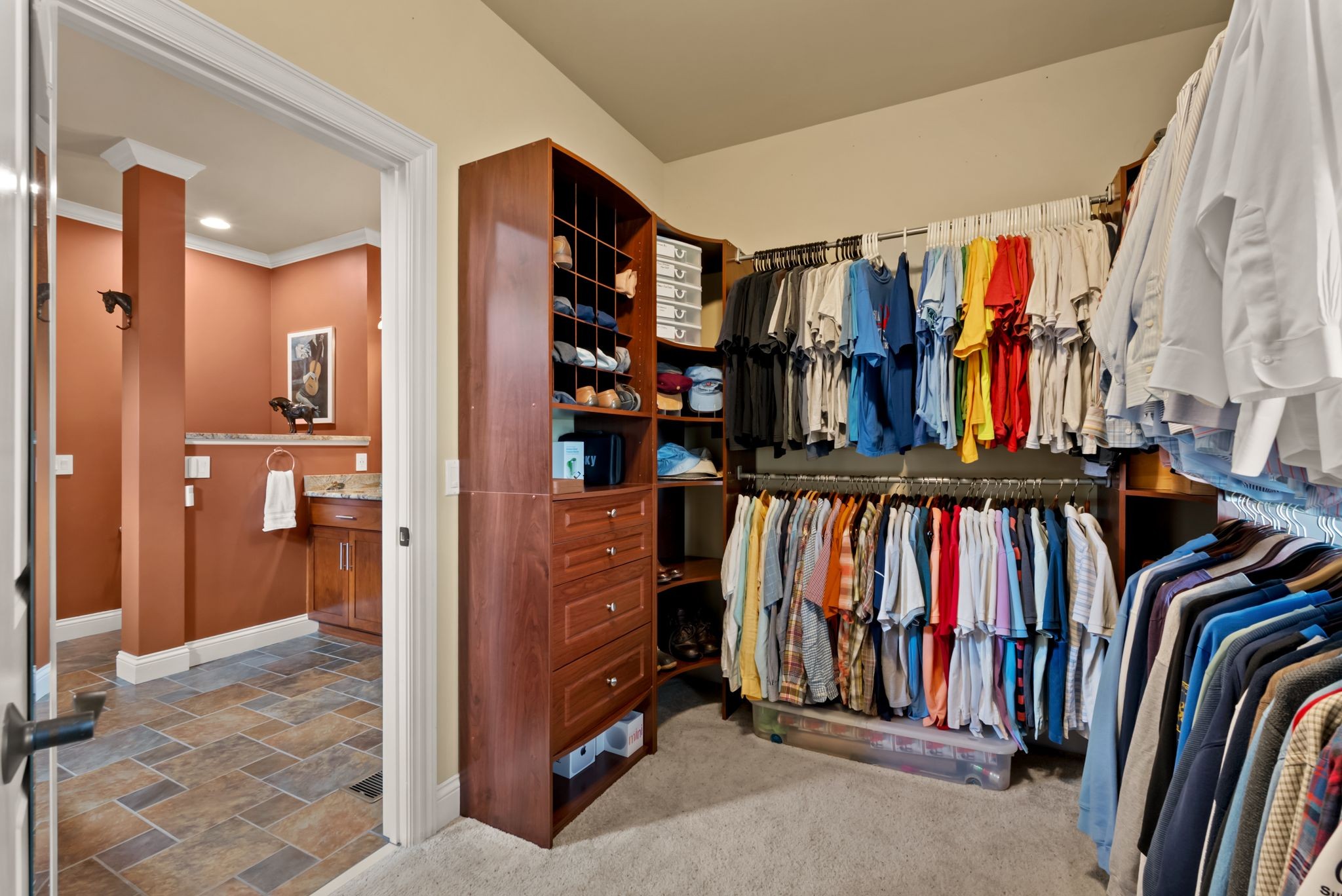 100 Lakecrest Cir