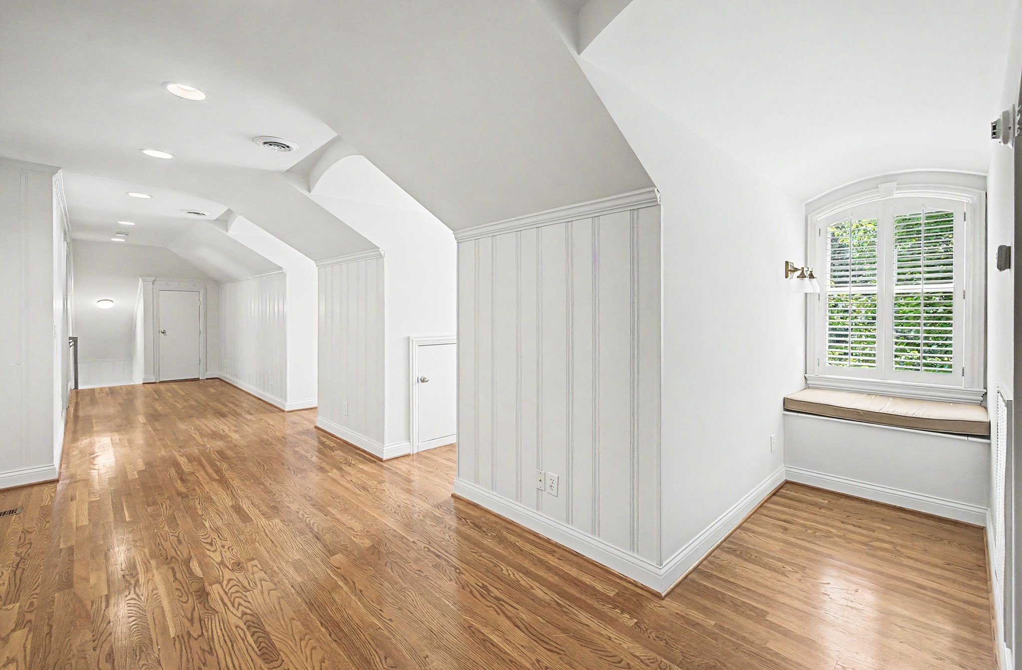6111 Hickory Valley Rd