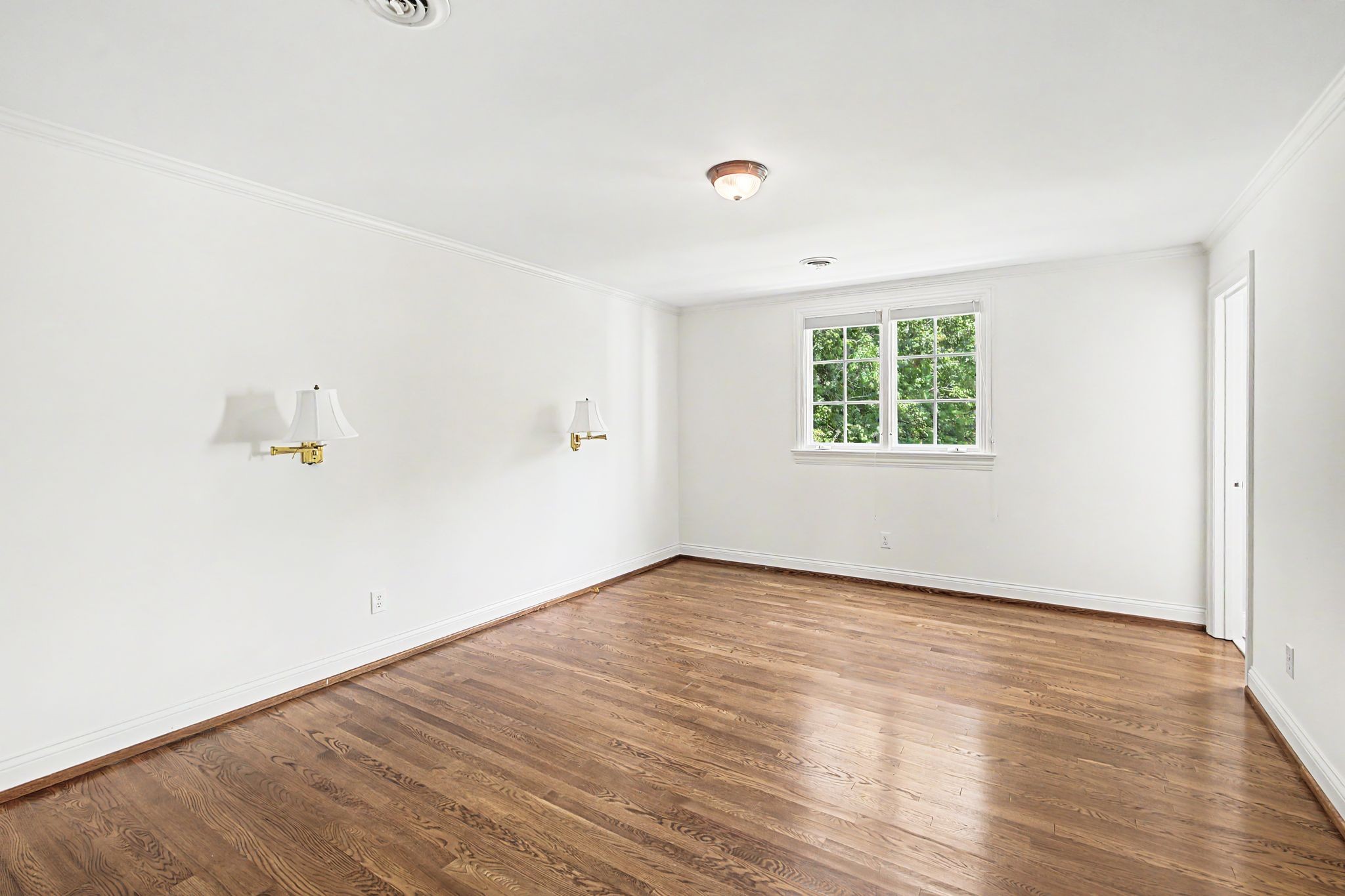 6111 Hickory Valley Rd