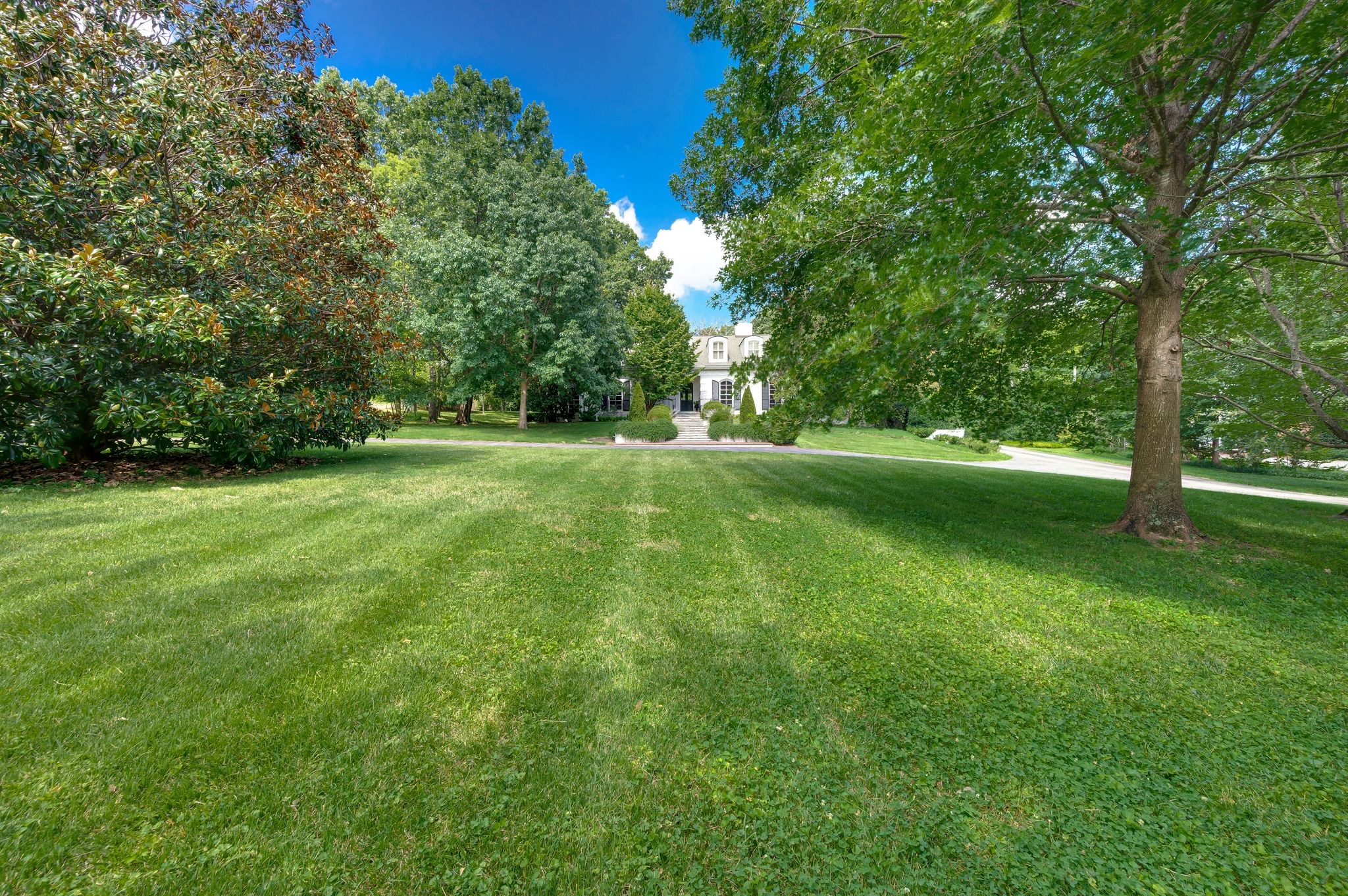 6111 Hickory Valley Rd