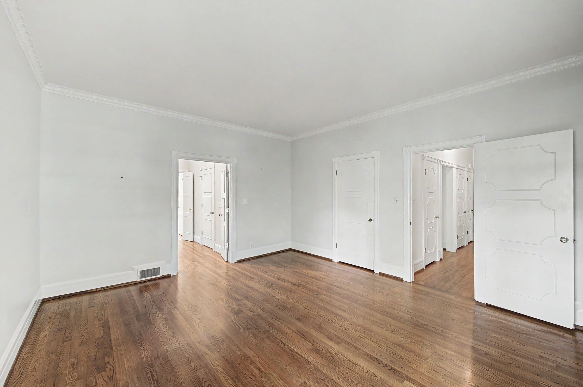 6111 Hickory Valley Rd