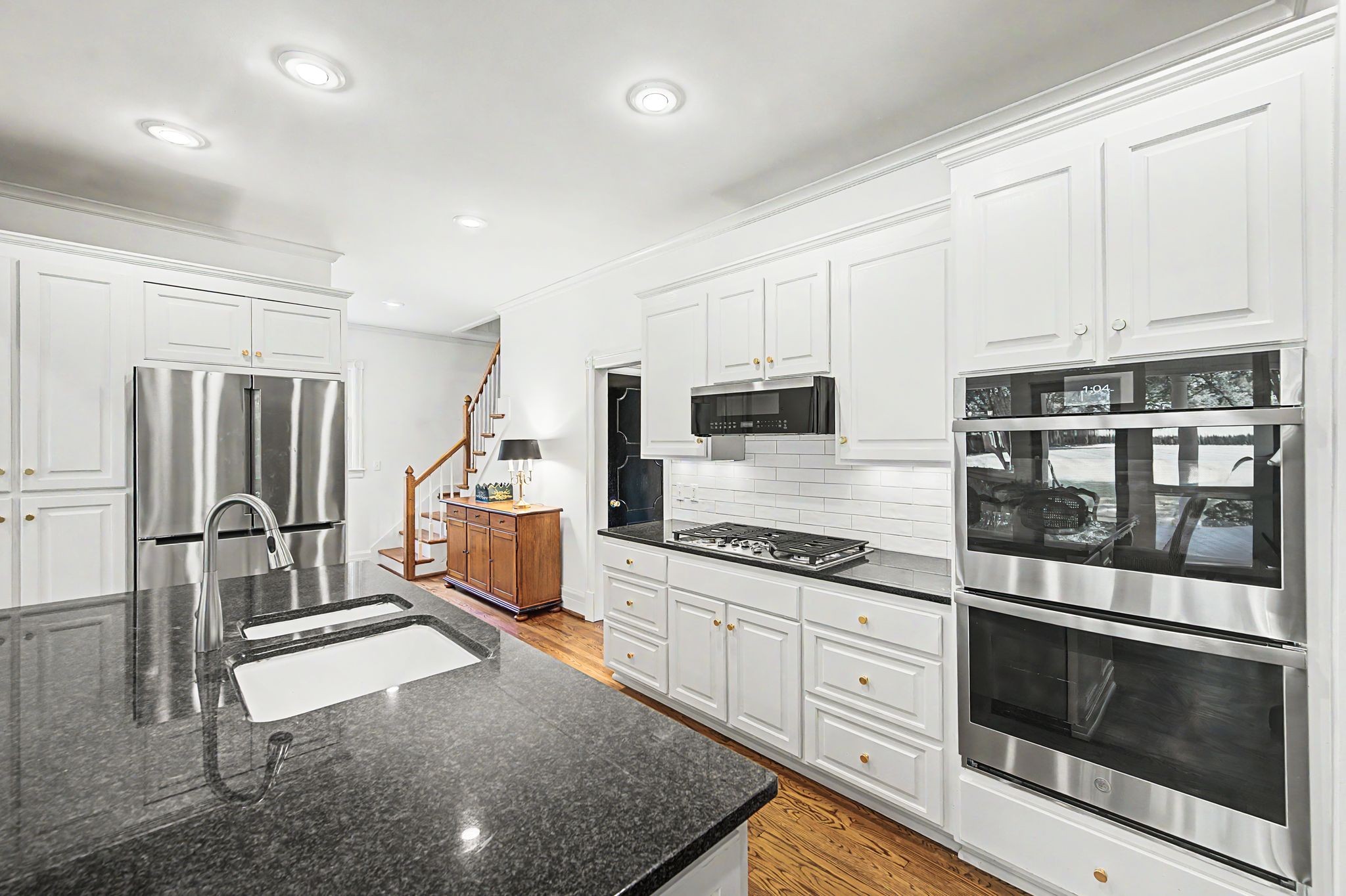 6111 Hickory Valley Rd