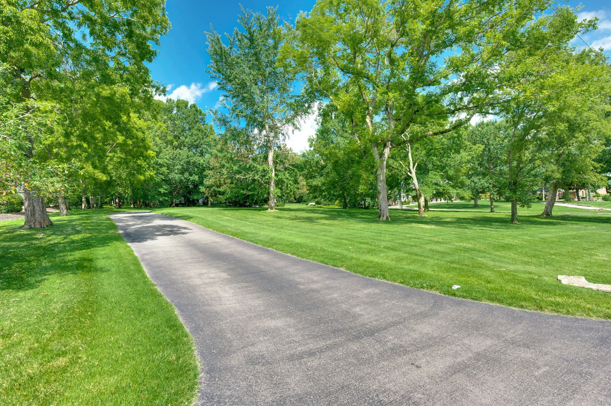 6111 Hickory Valley Rd