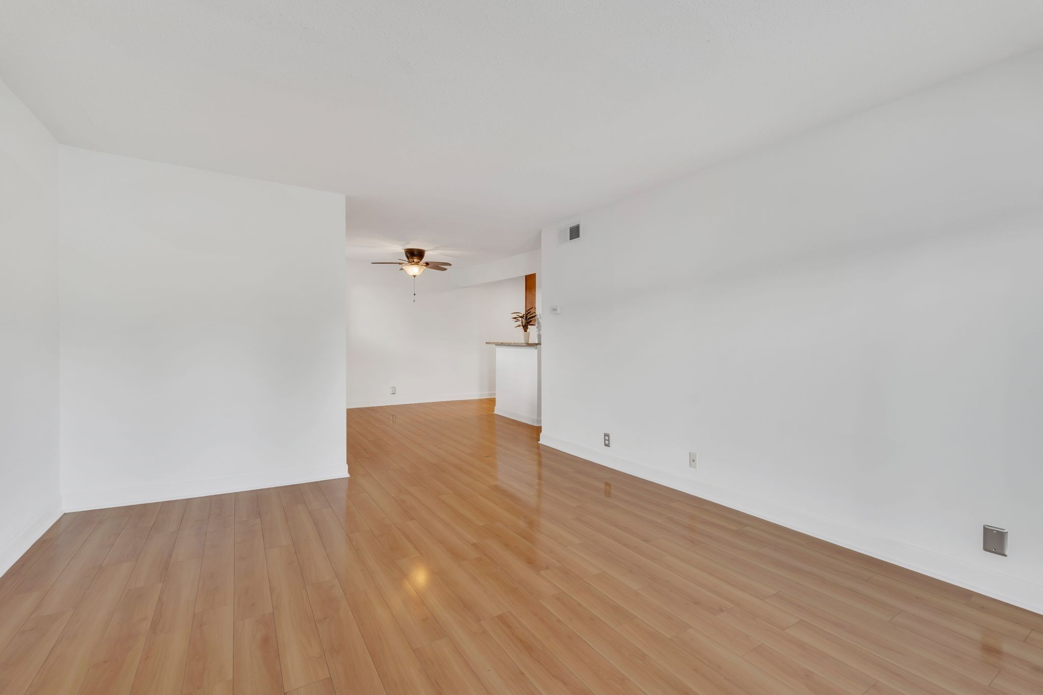 6680 Charlotte Pike Unit: E1