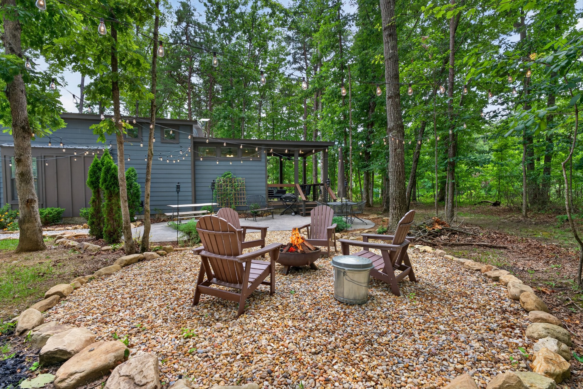 25 White Oak Trail