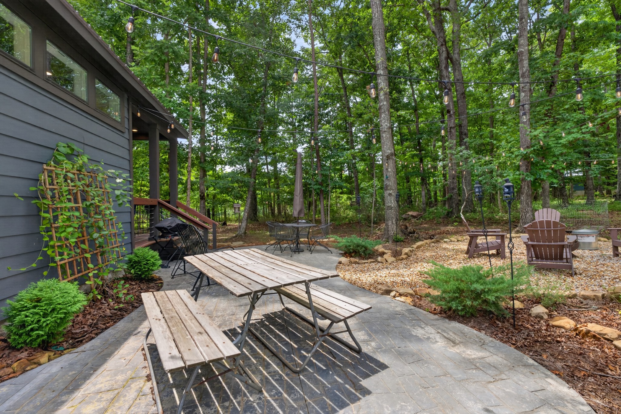 25 White Oak Trail