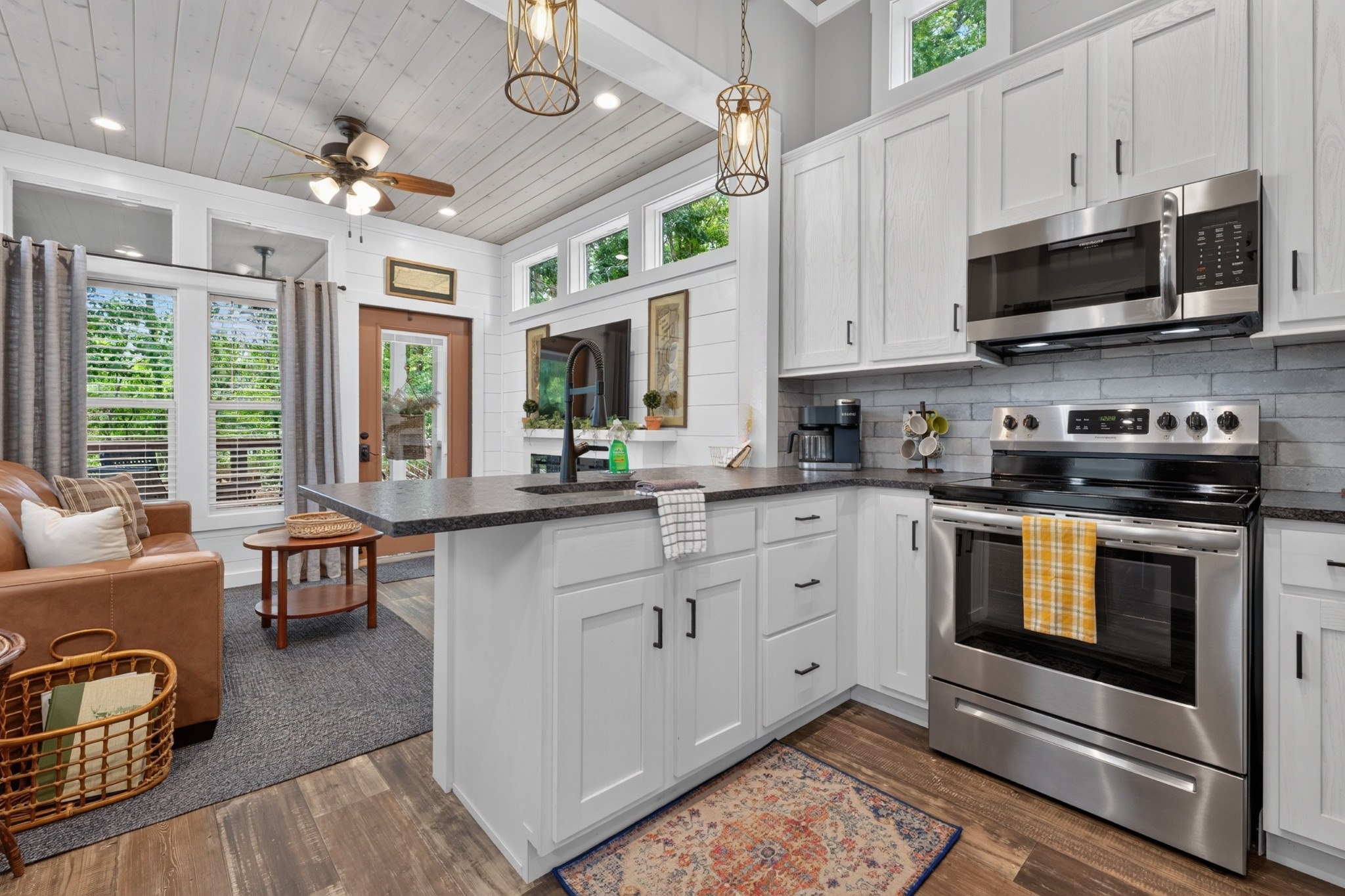 25 White Oak Trail