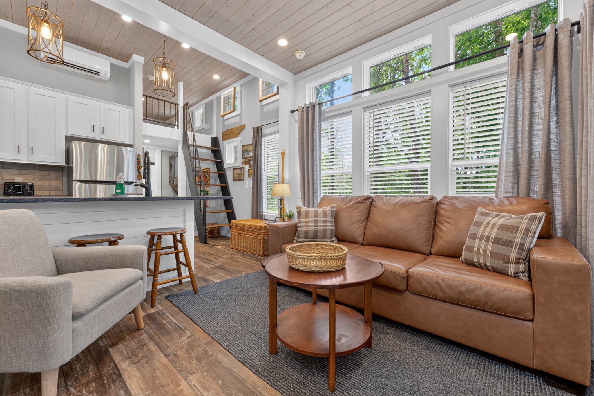 25 White Oak Trail