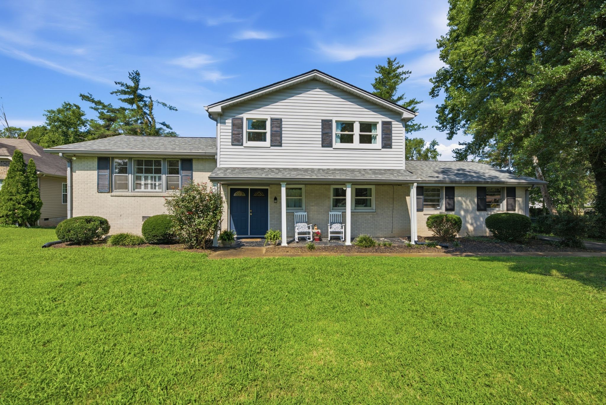 720 Myhr Dr