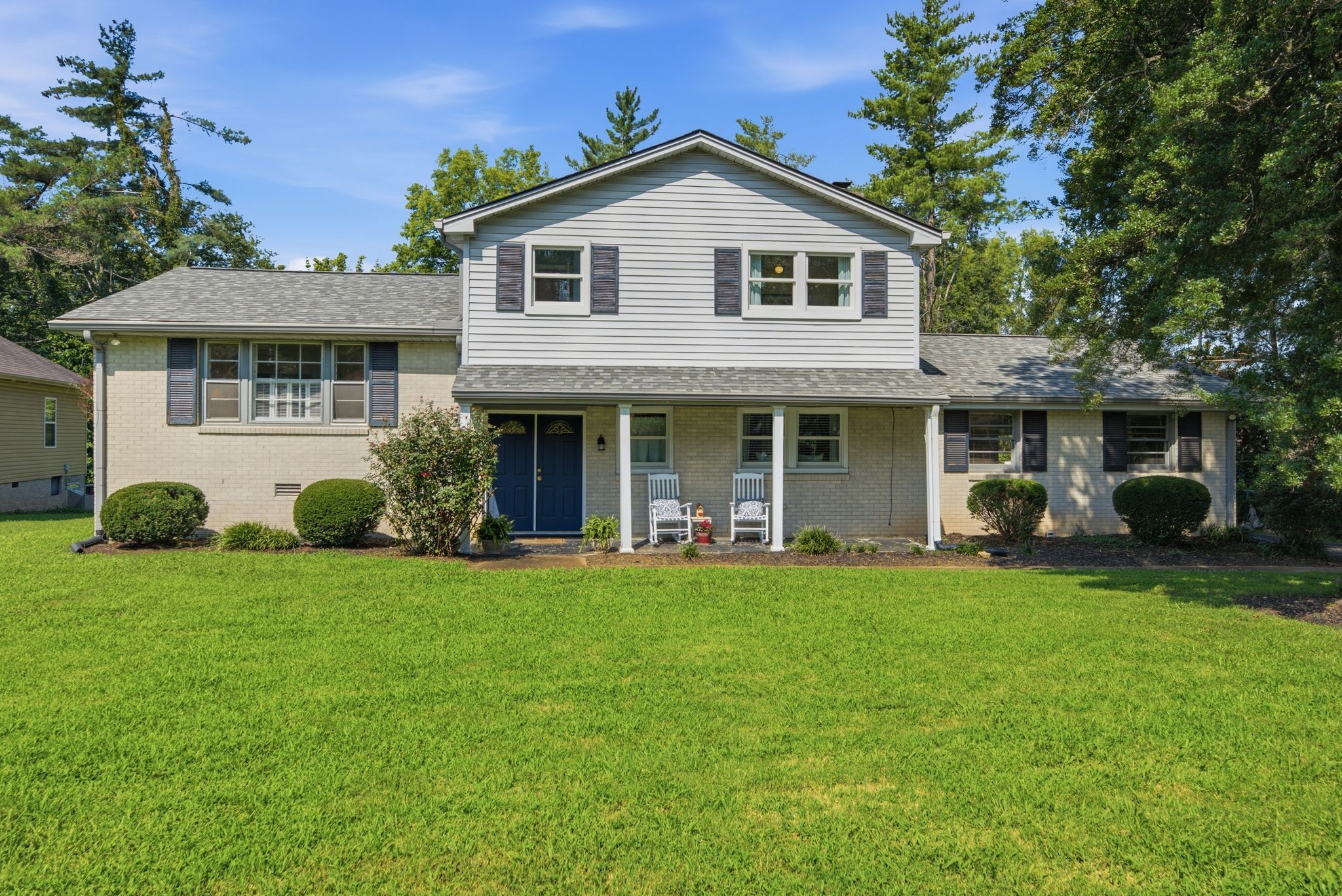 720 Myhr Dr