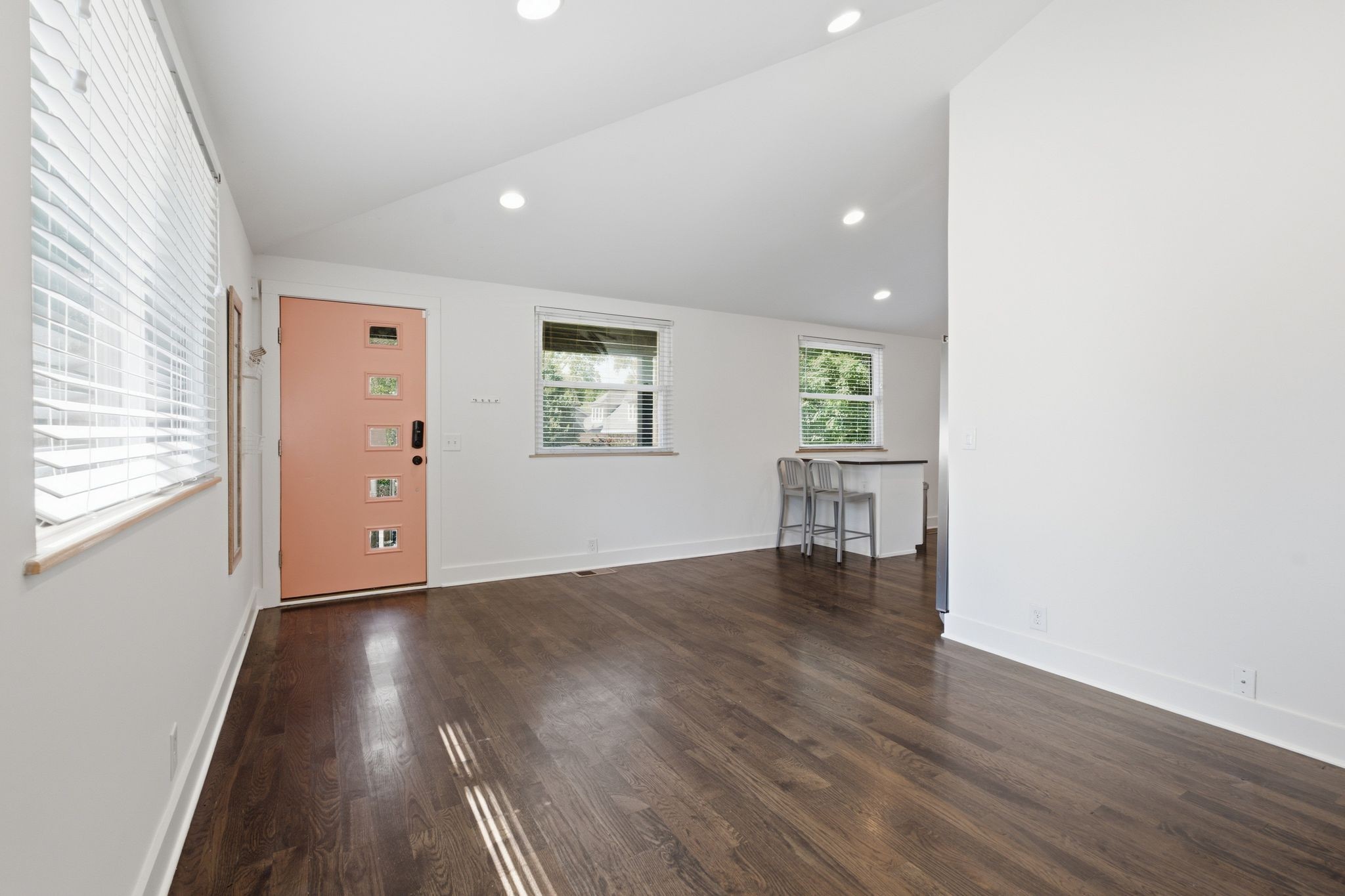 1147 Cahal Ave