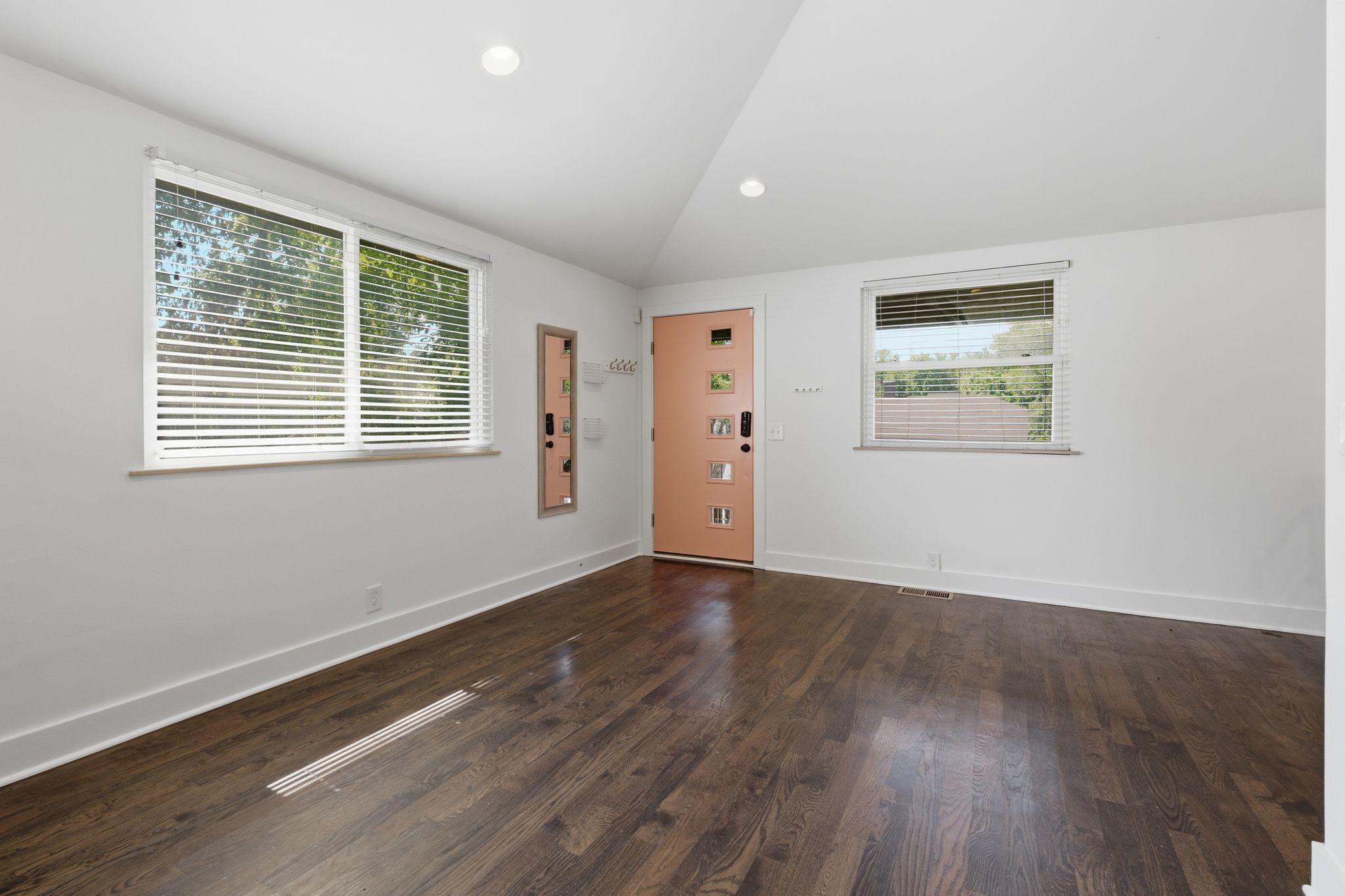 1147 Cahal Ave