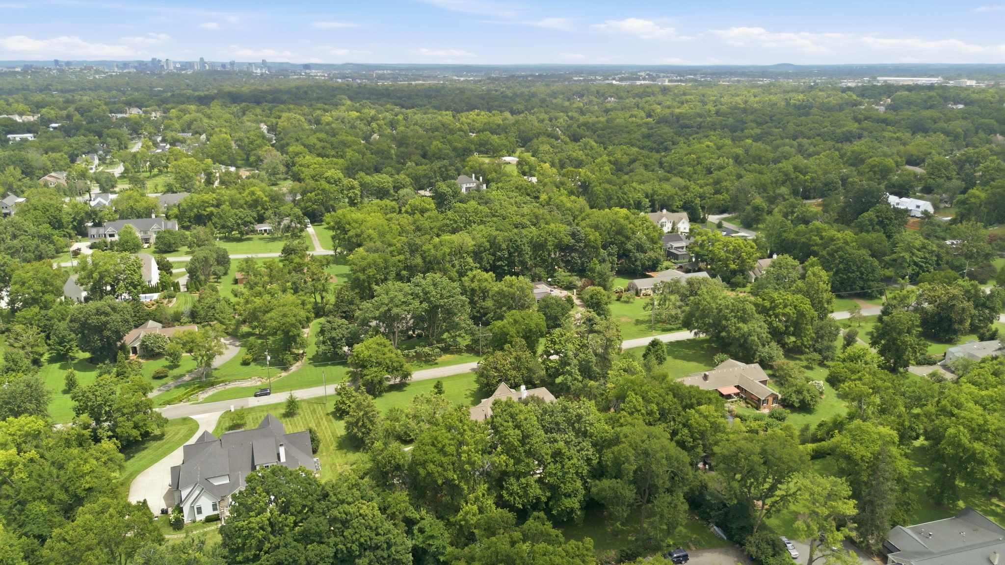 933 Van Leer Dr
