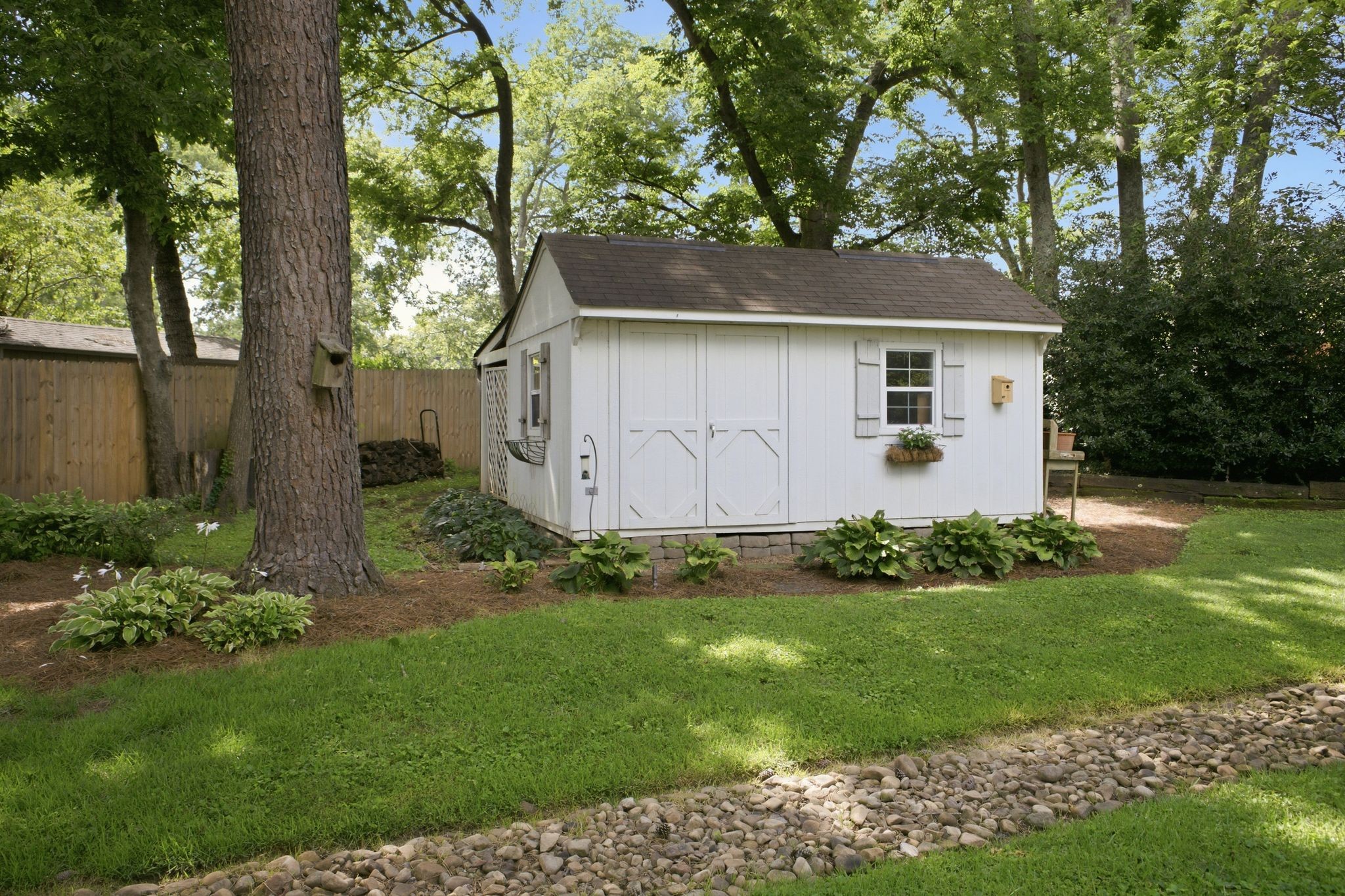 933 Van Leer Dr