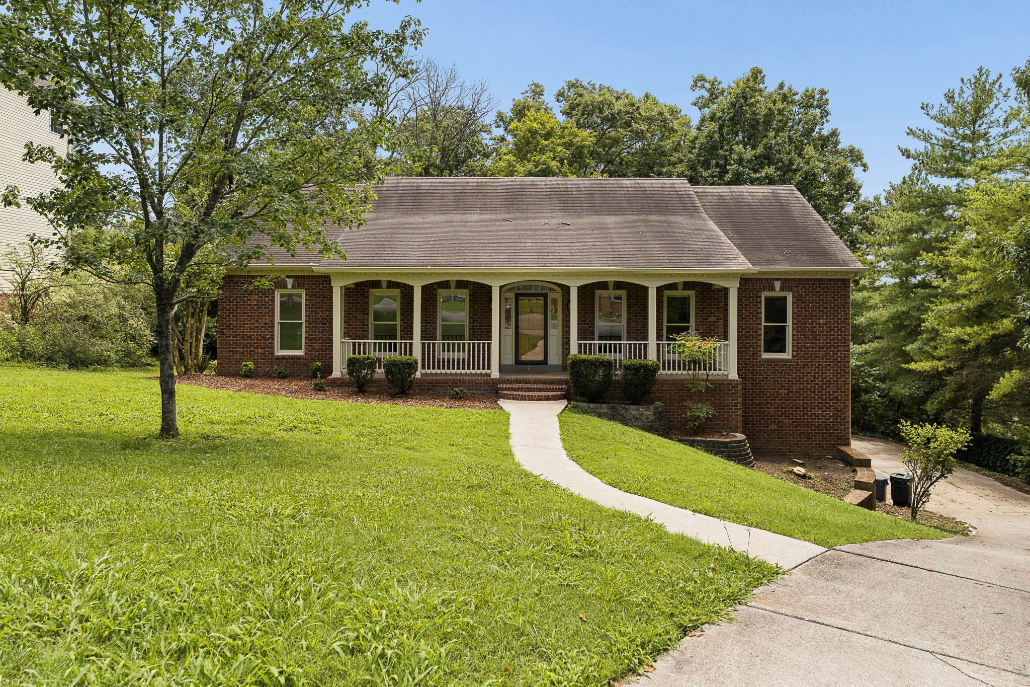 1133 Oak Creek Dr