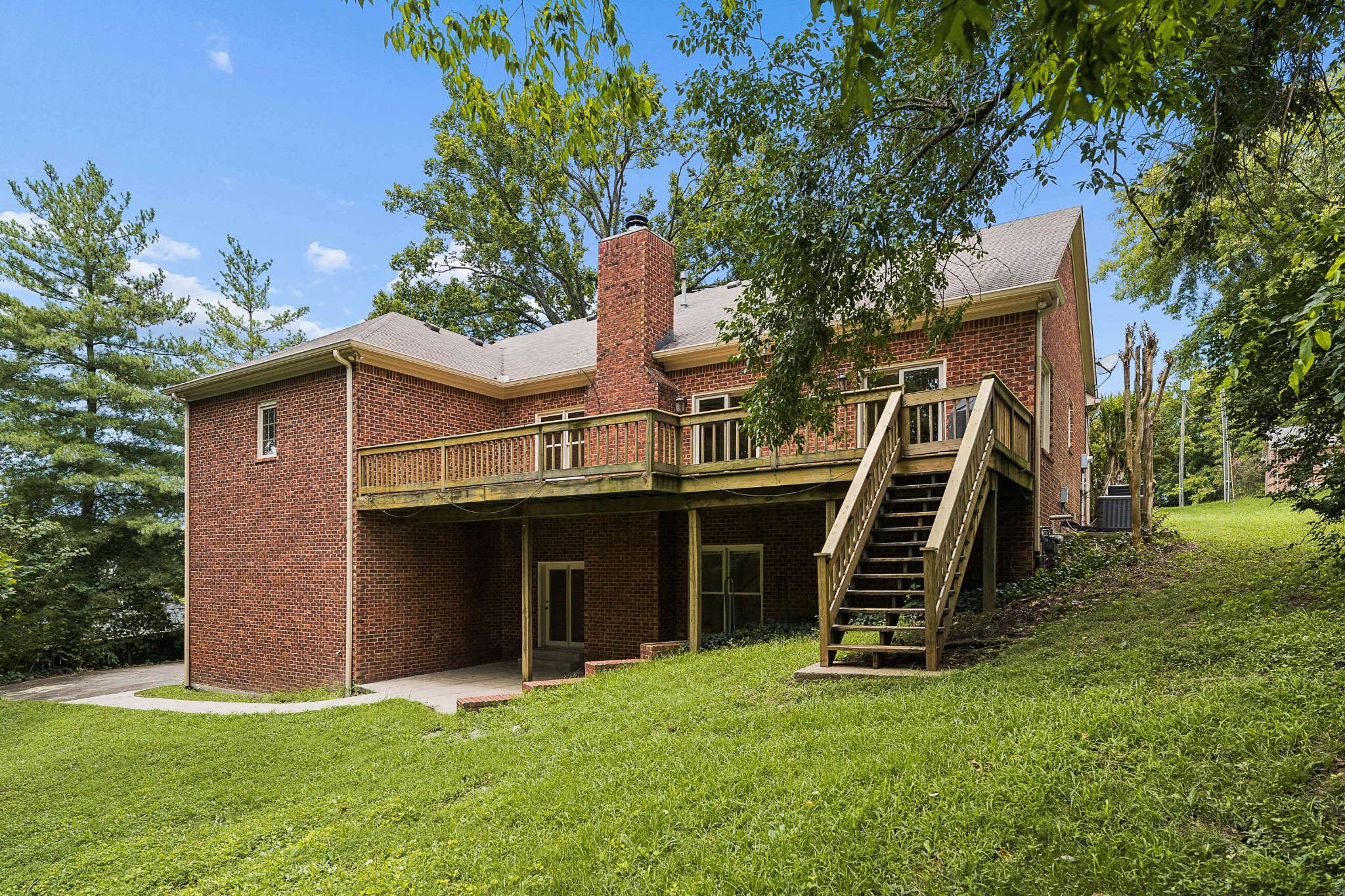 1133 Oak Creek Dr