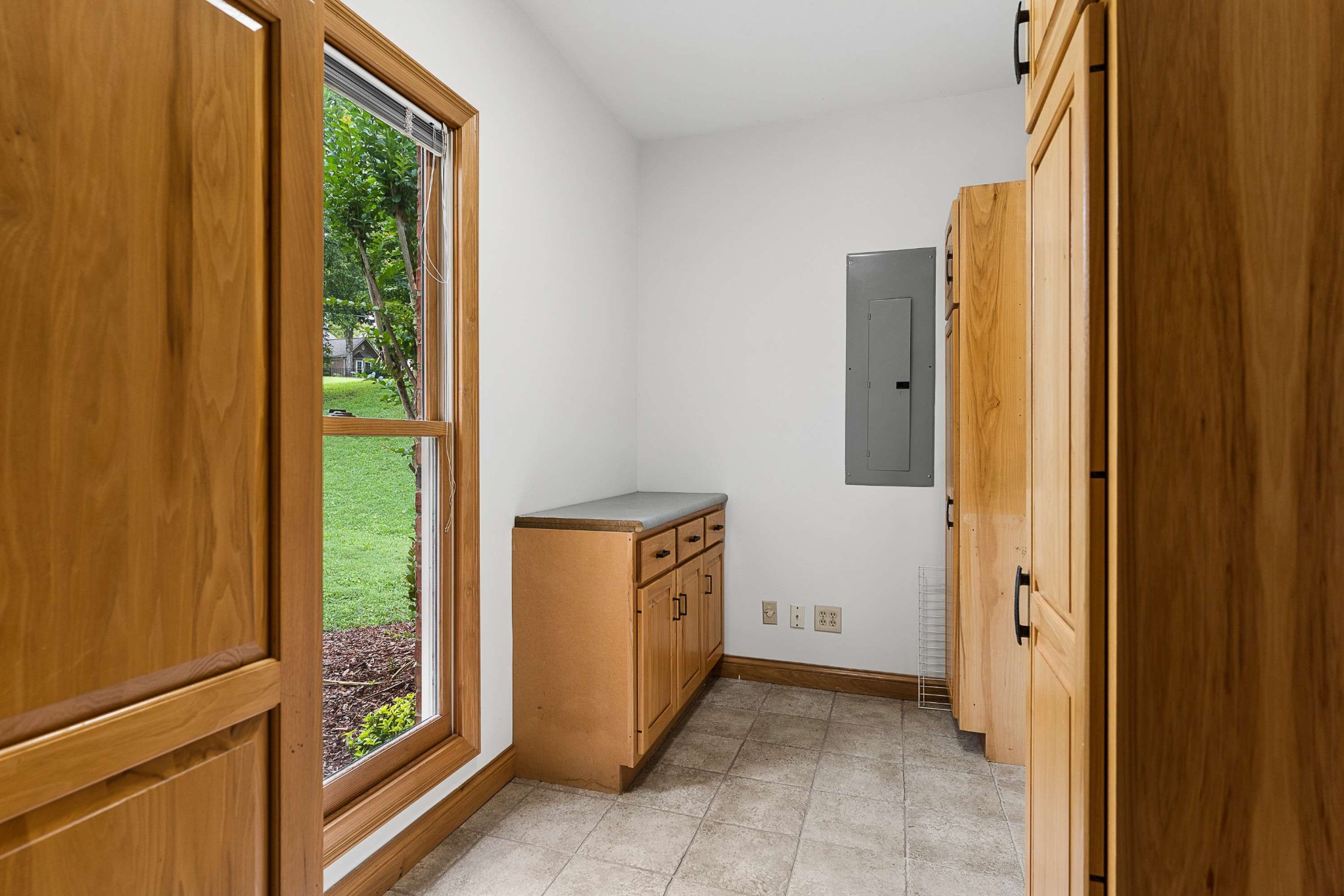 1133 Oak Creek Dr