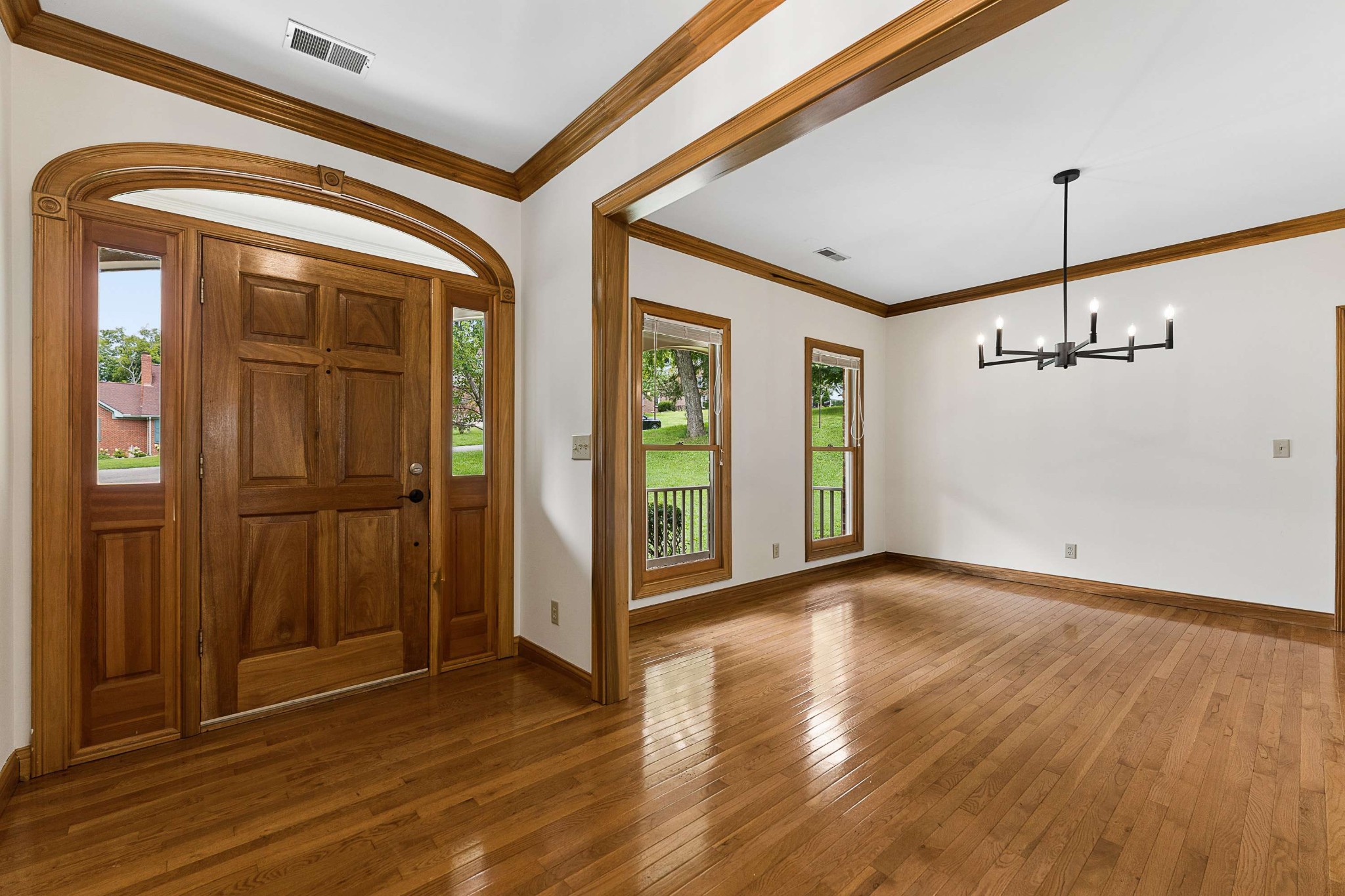 1133 Oak Creek Dr