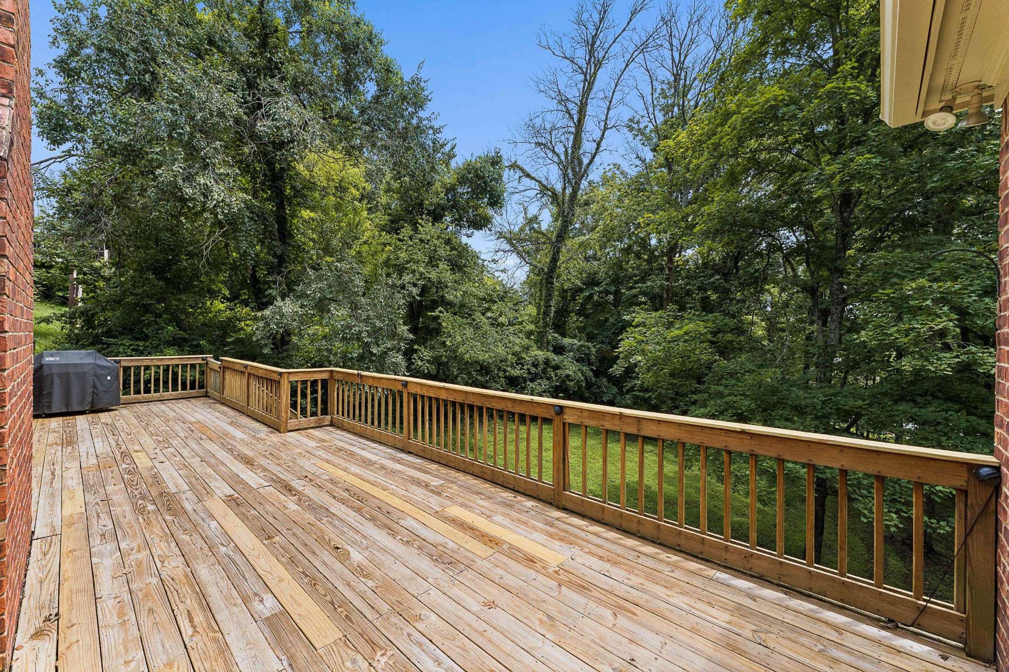 1133 Oak Creek Dr