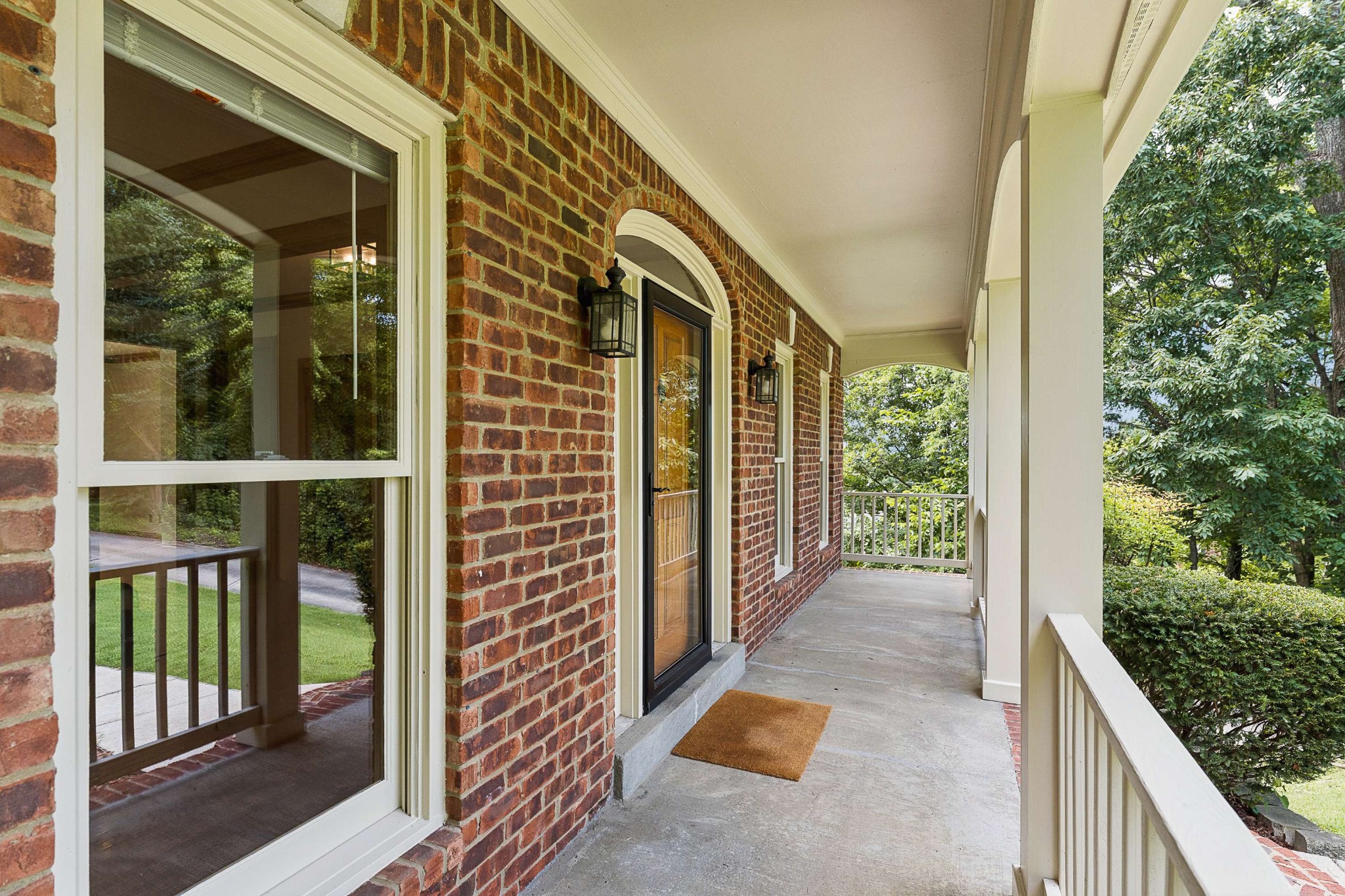 1133 Oak Creek Dr