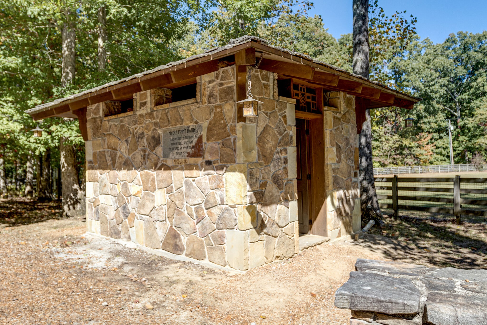 19B Myers Point Rd