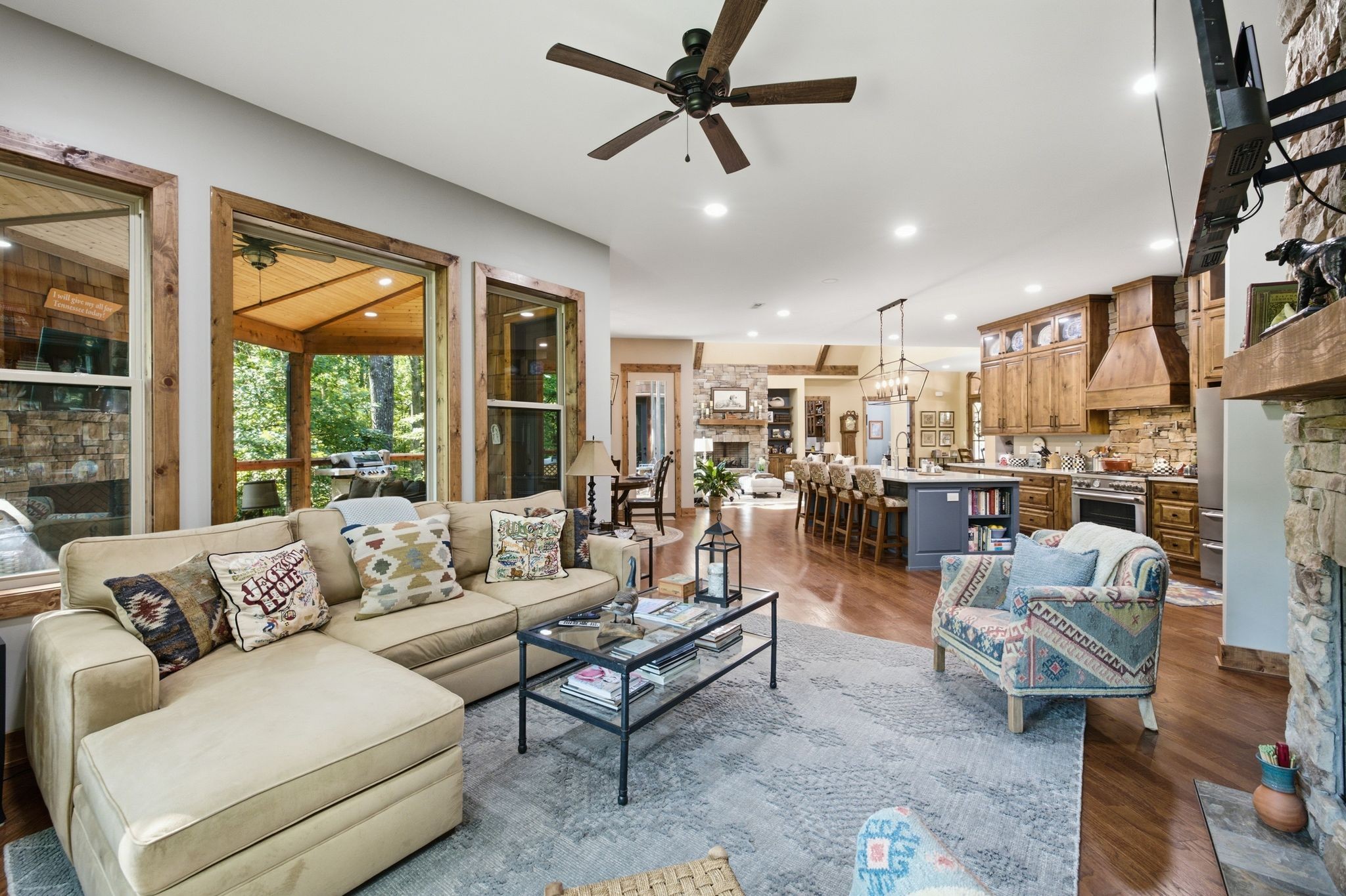40 Trussell Creek Trl