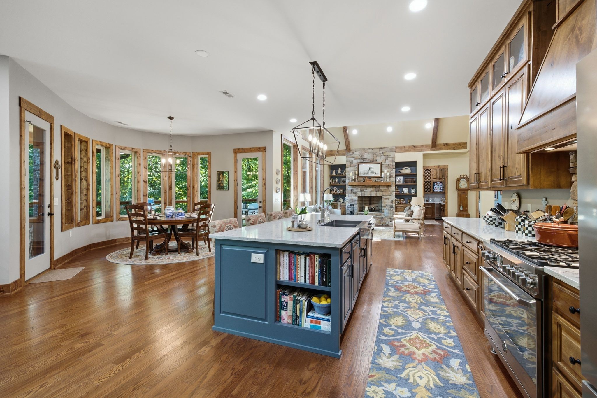 40 Trussell Creek Trl