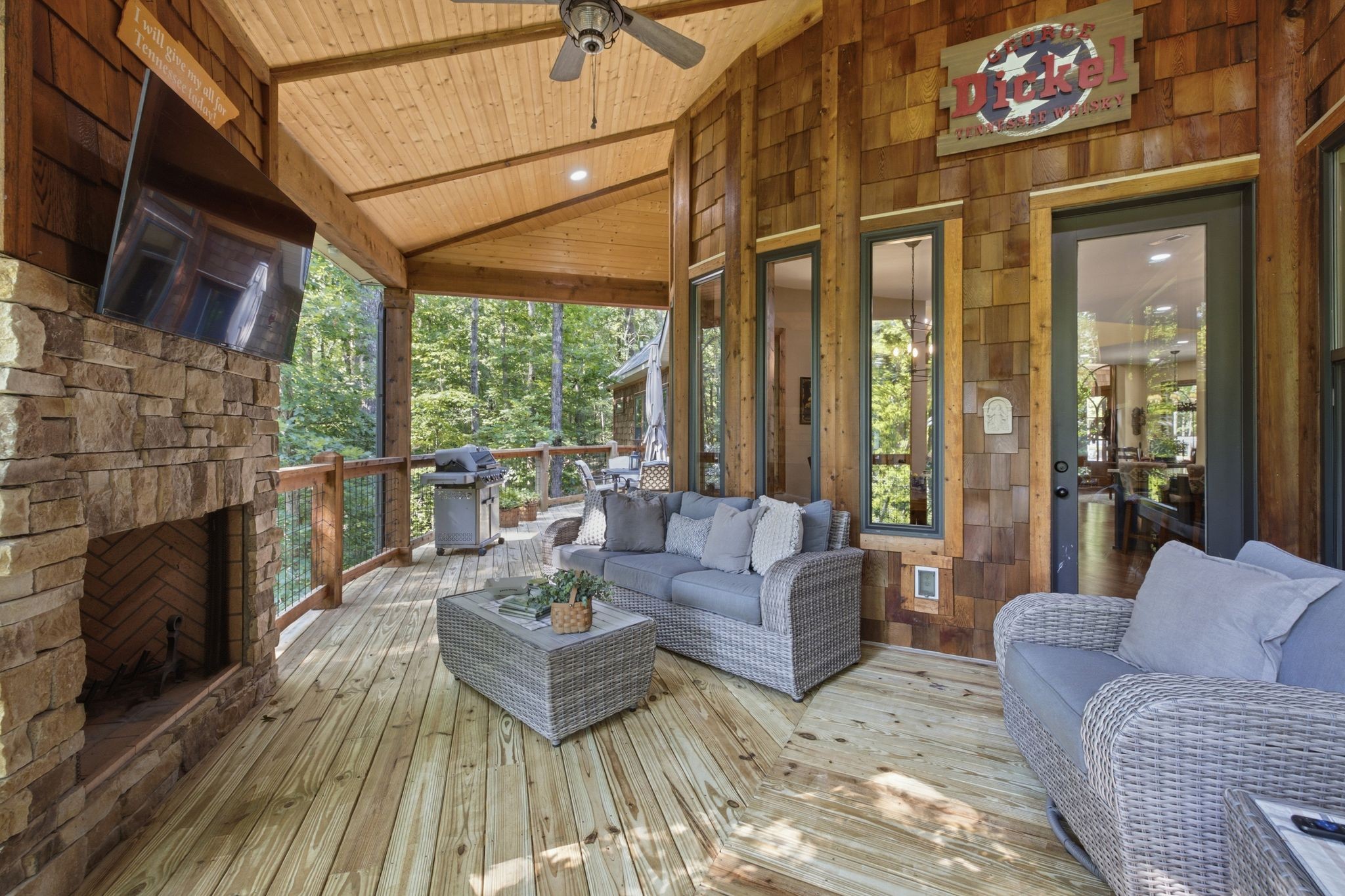 40 Trussell Creek Trl