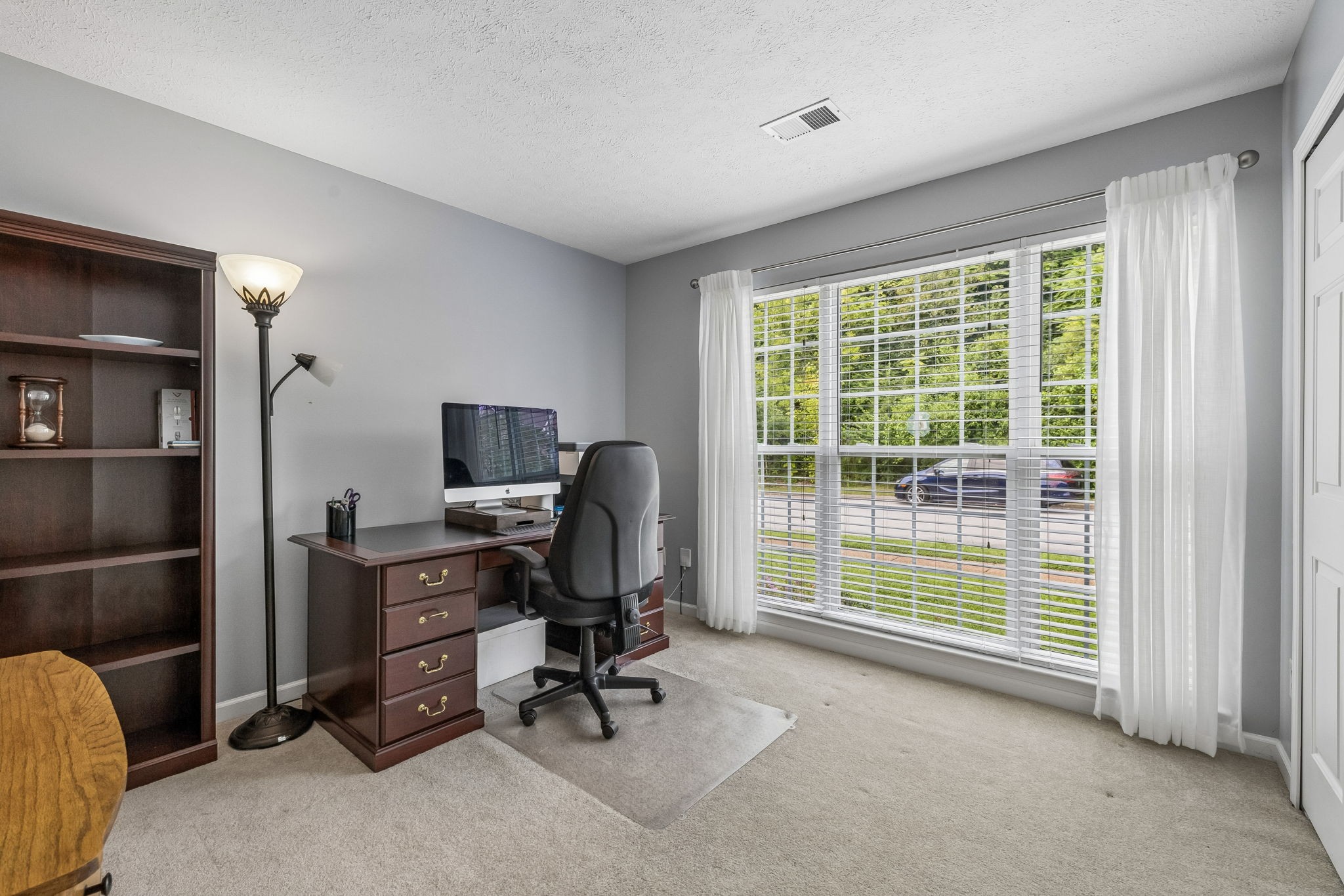 8468 Beautiful Valley Dr