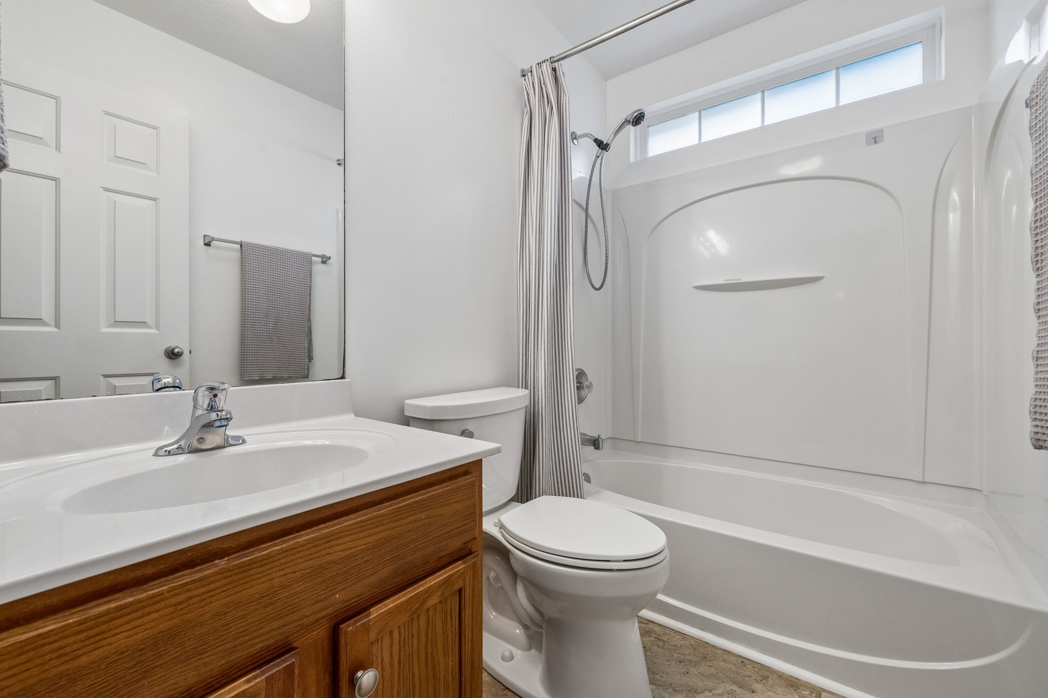 8468 Beautiful Valley Dr