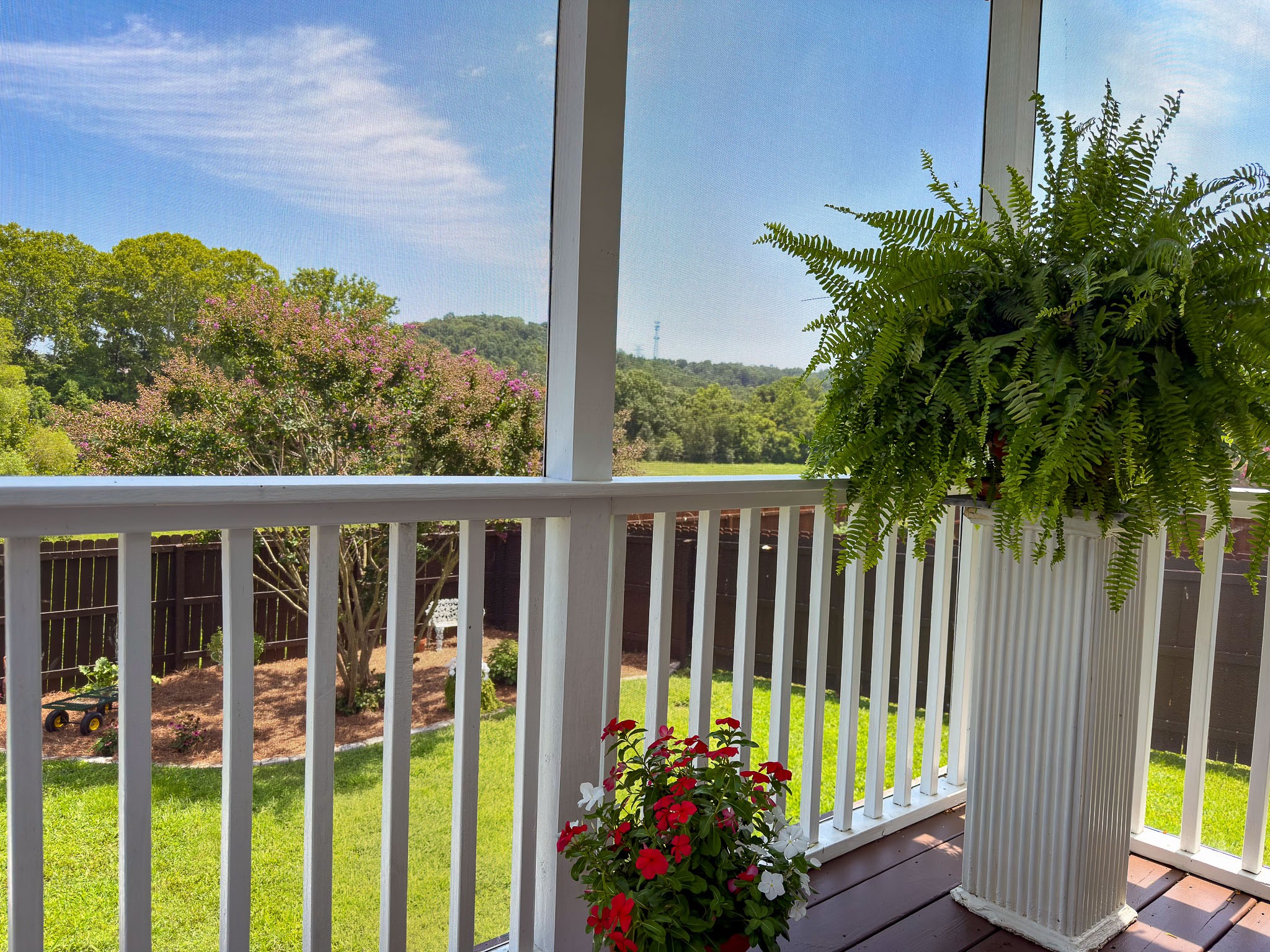8468 Beautiful Valley Dr