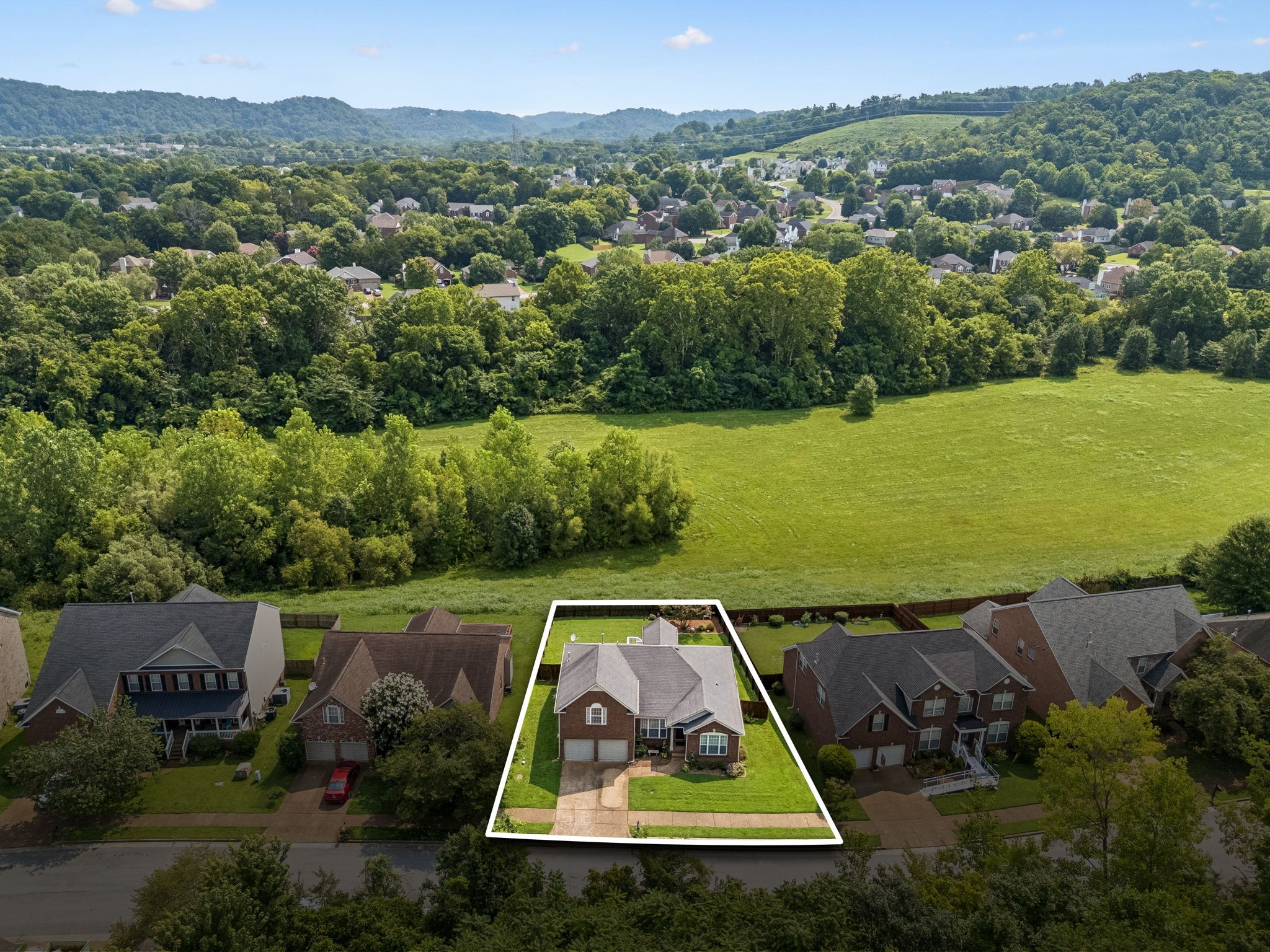 8468 Beautiful Valley Dr