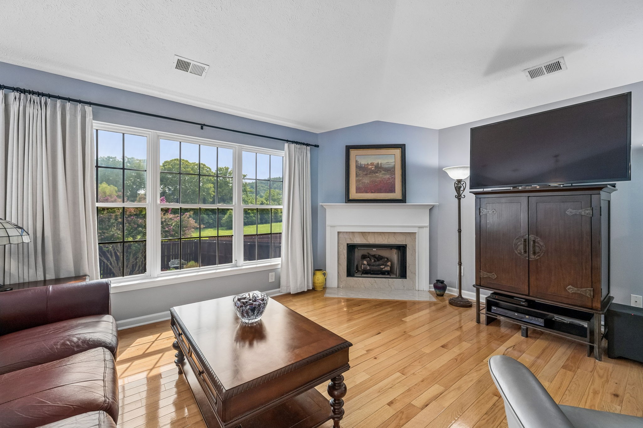 8468 Beautiful Valley Dr