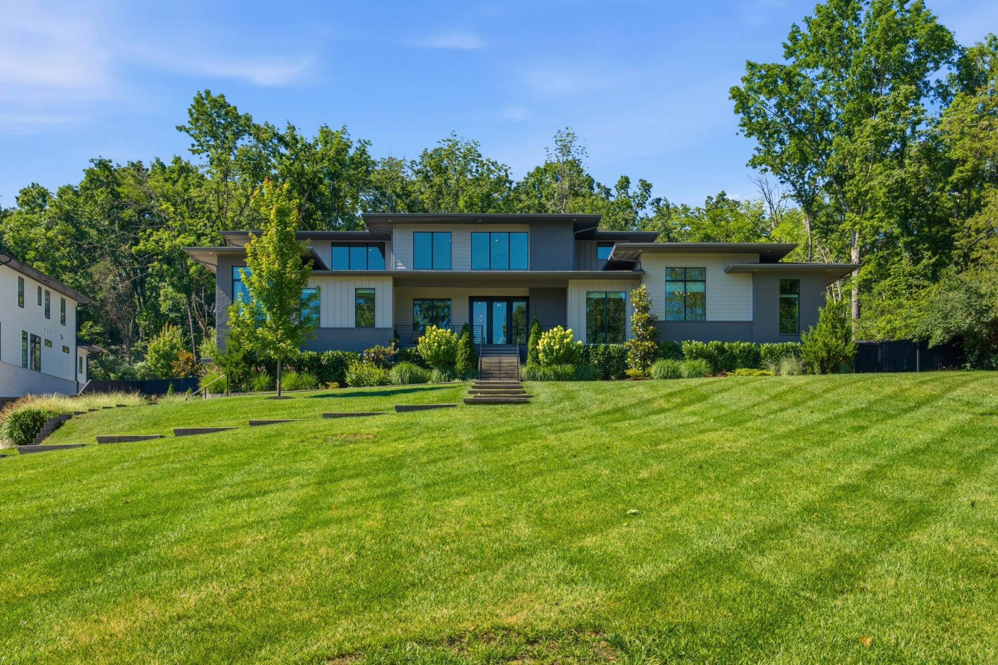 1109 Sparta Rd