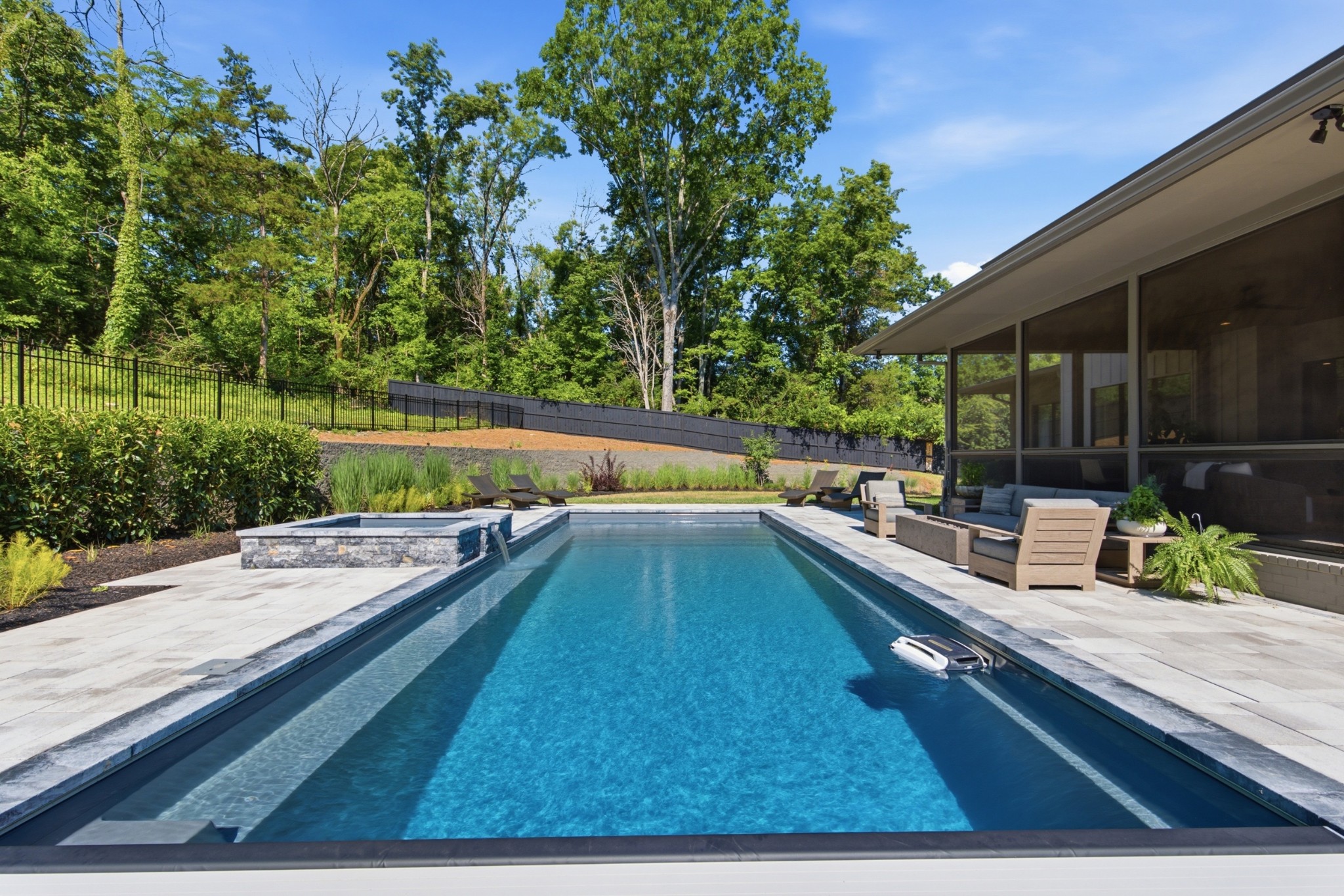 1109 Sparta Rd