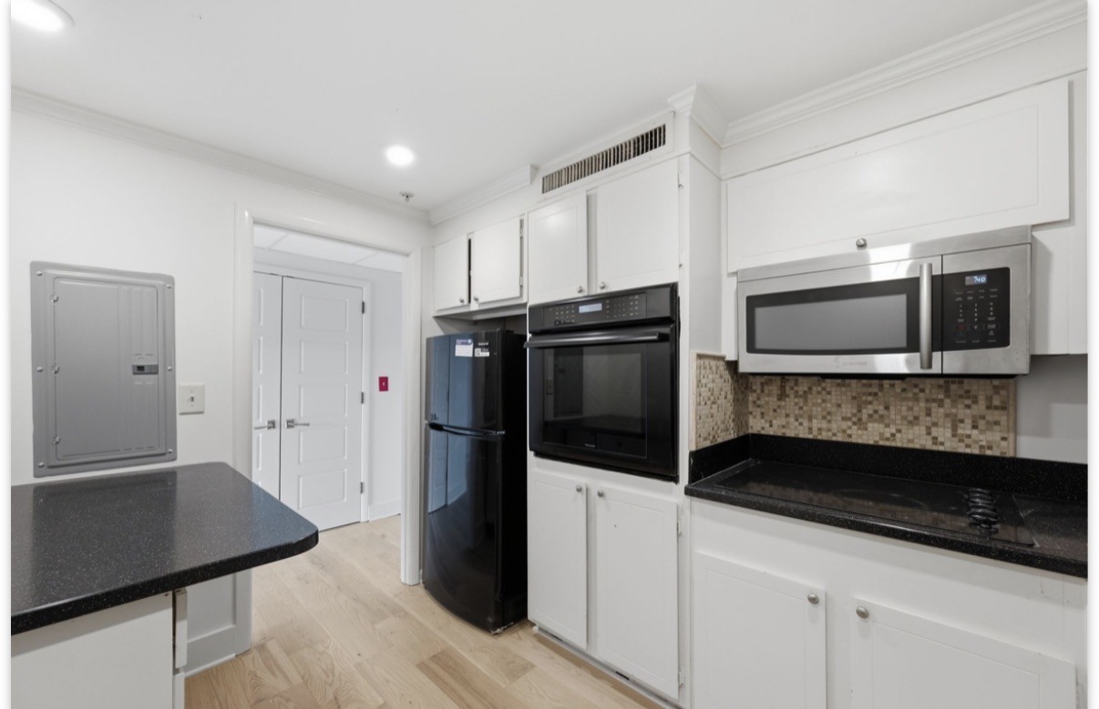 4215 Harding Pike Unit: 503