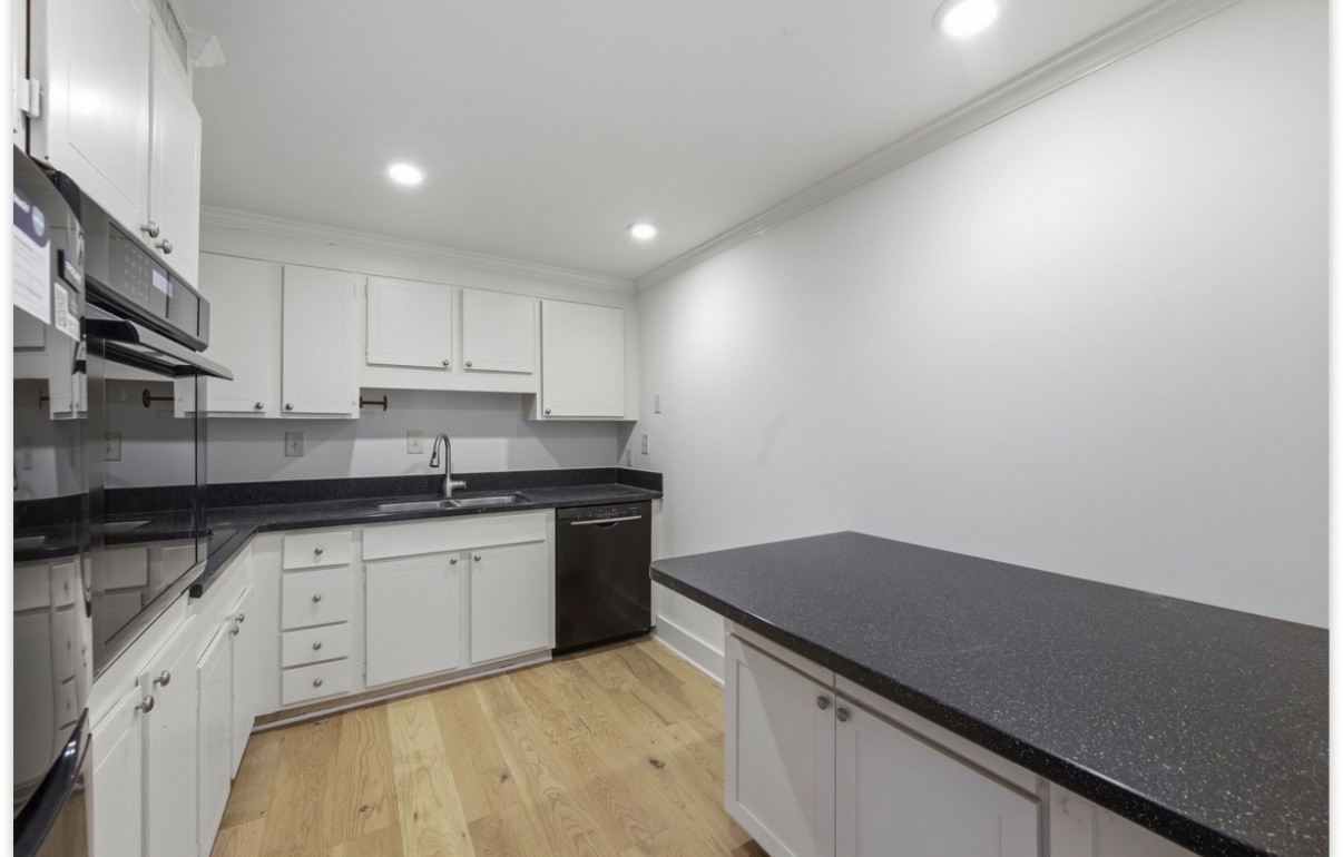 4215 Harding Pike Unit: 503